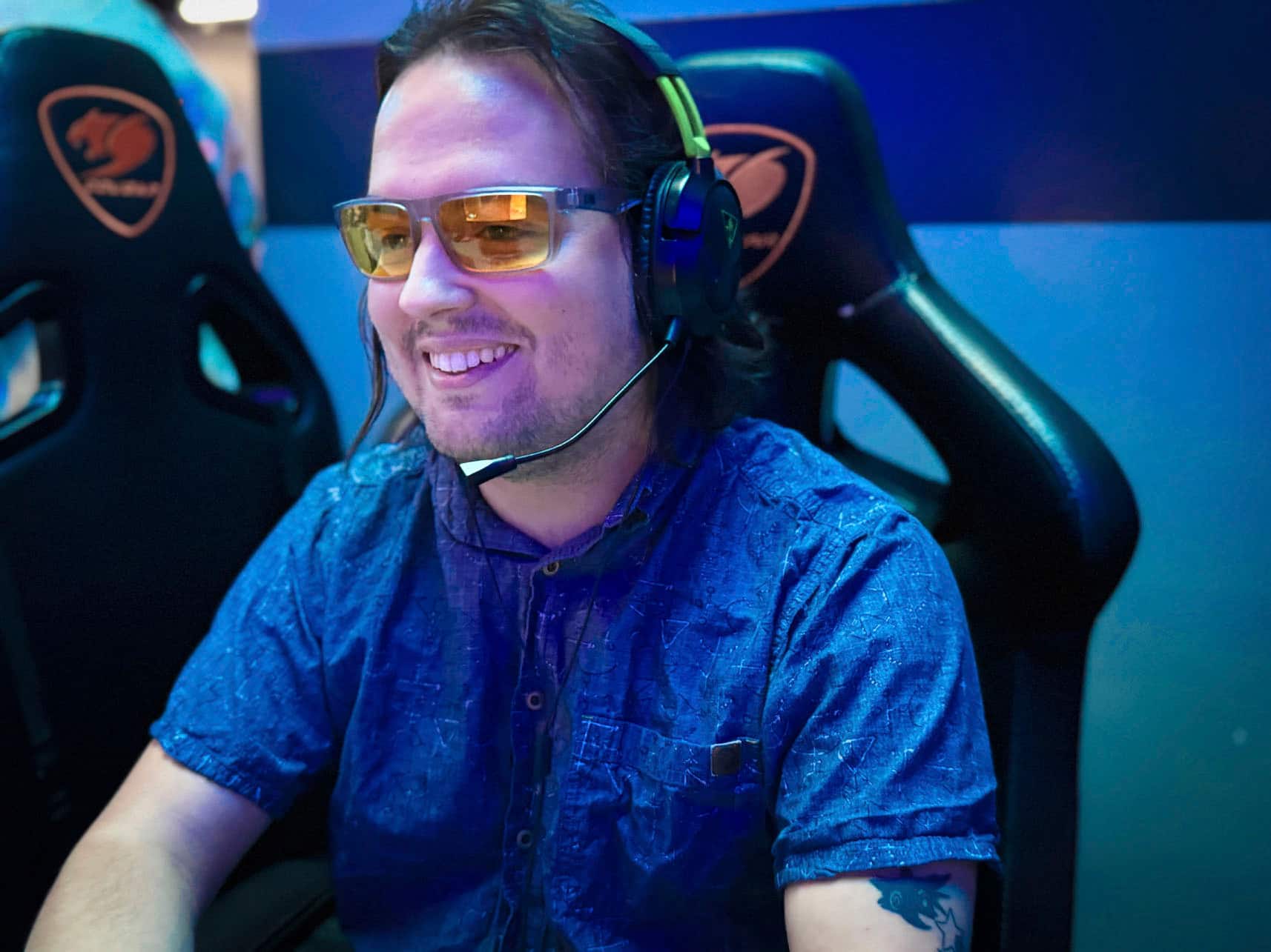 Alt View 14. Kreedom - Denali Gaming Glasses with Microfiber Case - Crystal Dark Grey.