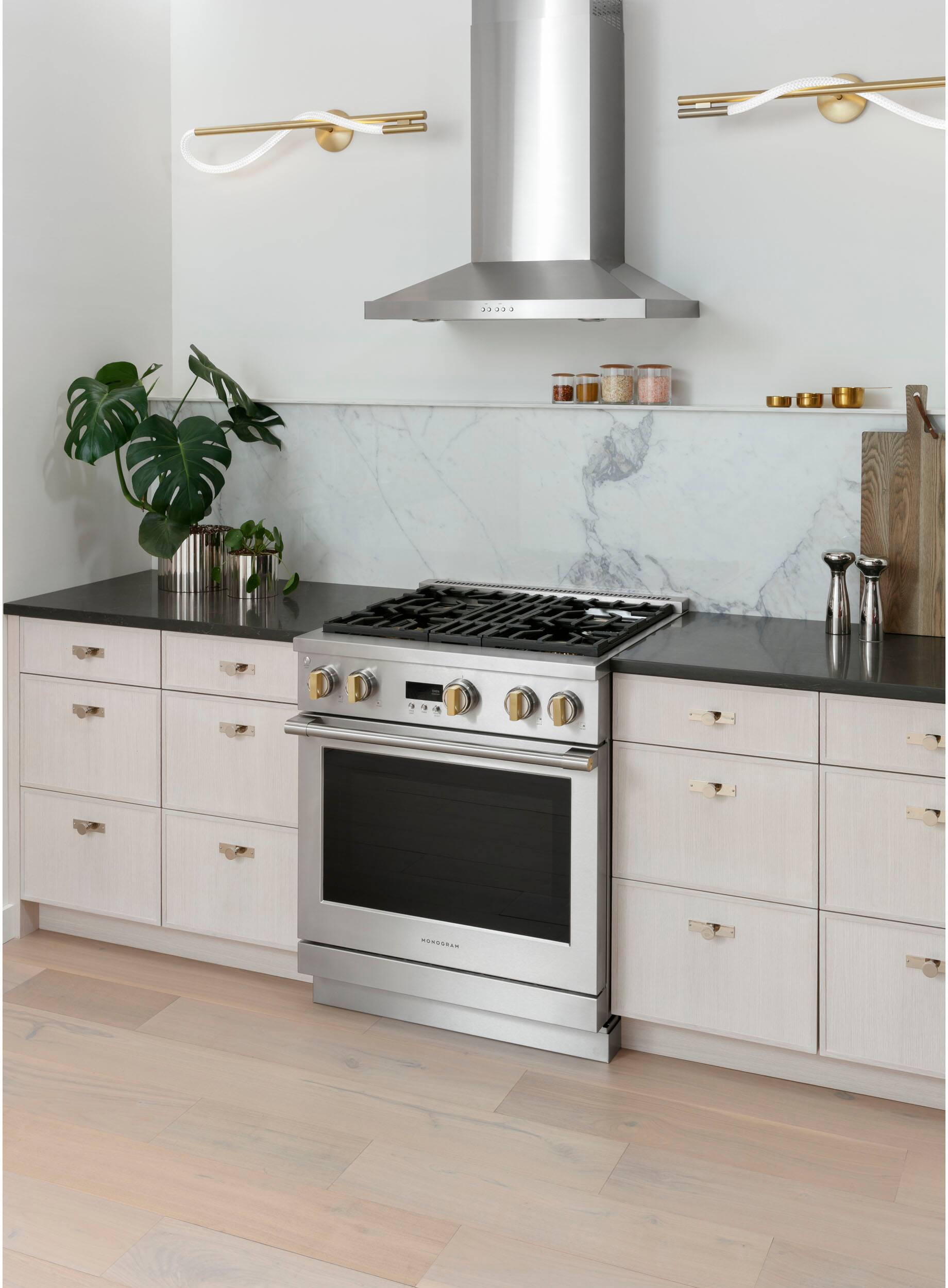 Alt View 15. Monogram - 30" Convertible Range Hood - Stainless Steel.