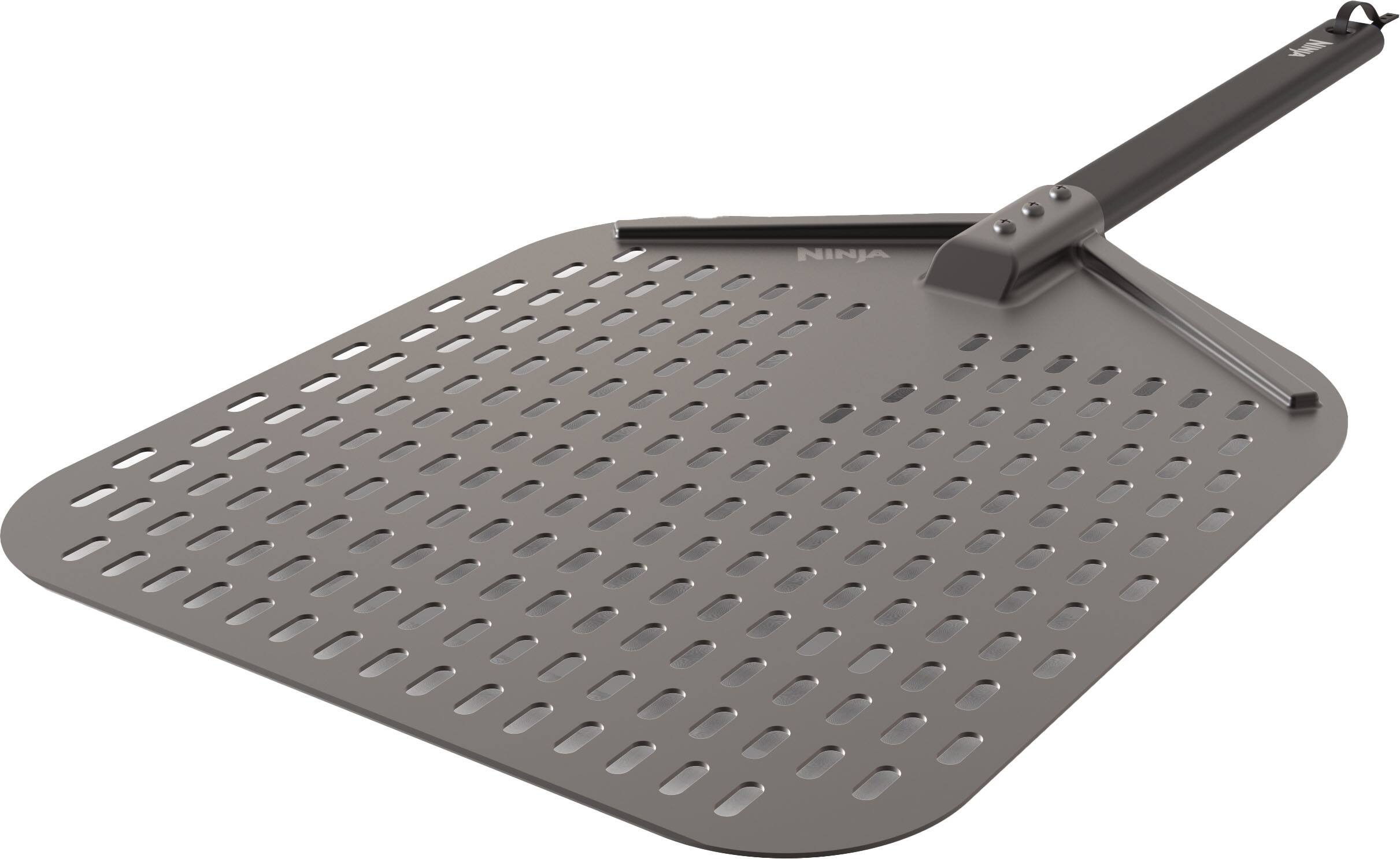 Angle. Ninja - Woodfire Outdoor Perforated Pizza Peel - Grey.