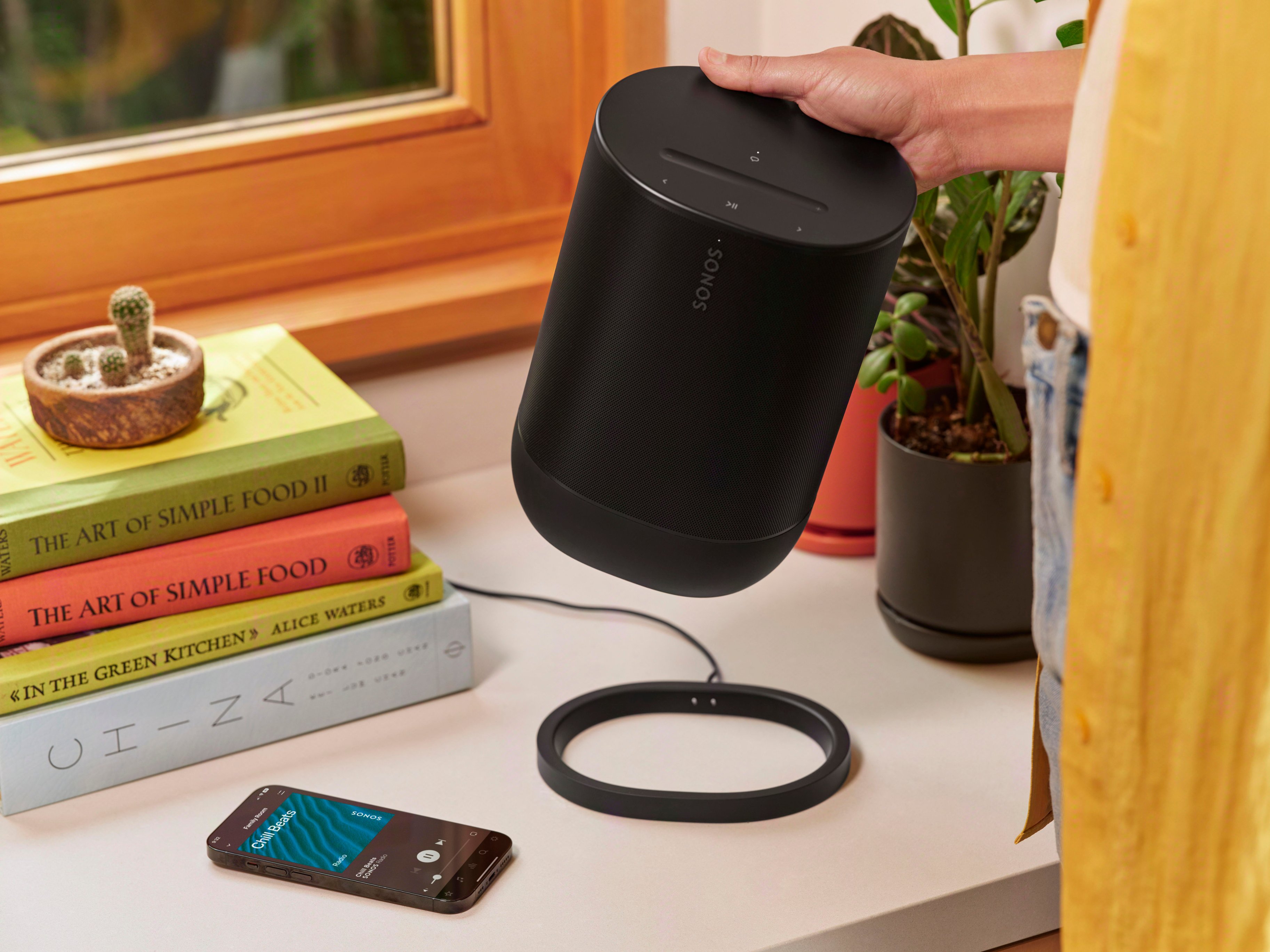 Sonos Move 2 (W) Bluetooth & WiFi Portable Home Speaker 