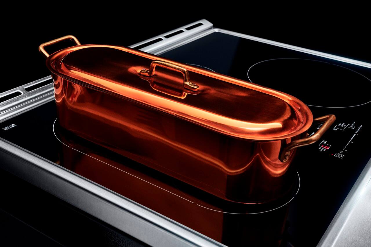 Alt View 15. JennAir - RISE Series 6.4 Cu. Ft. Slide-In Electric Induction Range with Magnetic Induction - Stainless Steel.