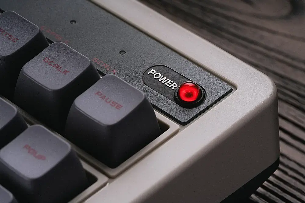 The text on the image reads: "ATSC CAPS LOCK SHIFT SERLE PAUSE POWER".