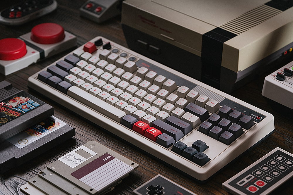 The text on the image reads: "Rio D Bro's. RIO D BRO'S. ROID O W A E S A Z D # X T 7 F F Y B G U V 9 H / a J N O K P M L I , / > A ALF P B A CTA F F10 F11 + 2 / J AKEAC / I ENTER n2 PORER $ u."