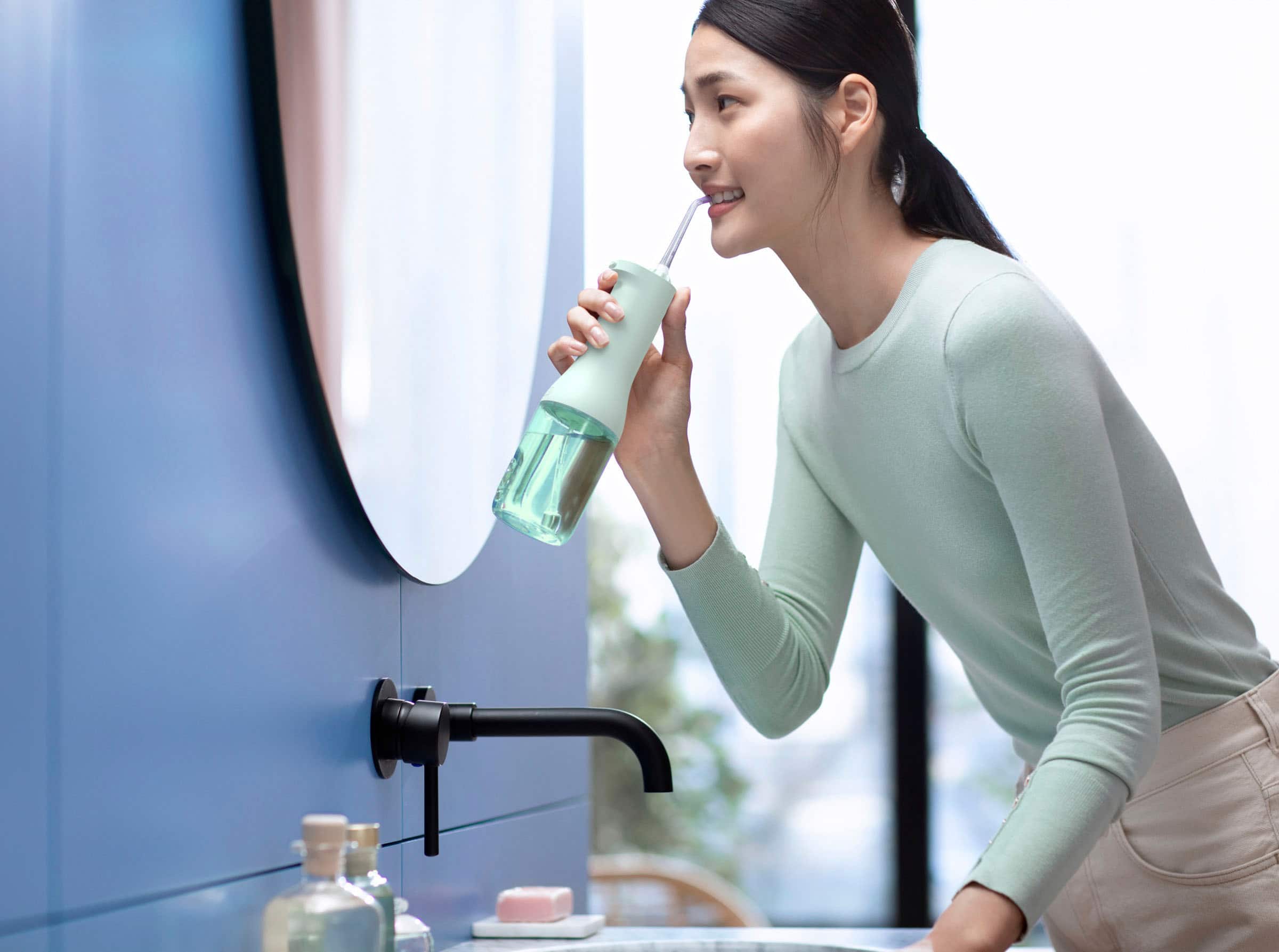 Alt View 13. Philips Sonicare - Philips Sonicare Cordless Power Flosser 3000 - Mint.