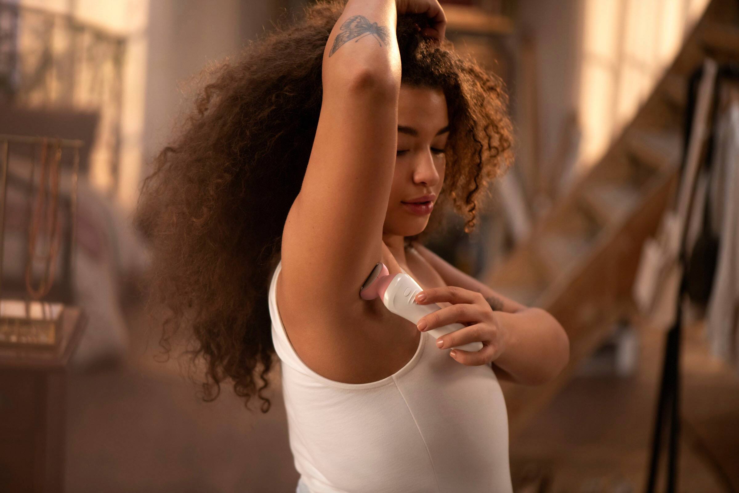 Alt View 11. Philips - Philips Lady Electric Shaver Series 6000, Cordless with 7 Accessories - White.