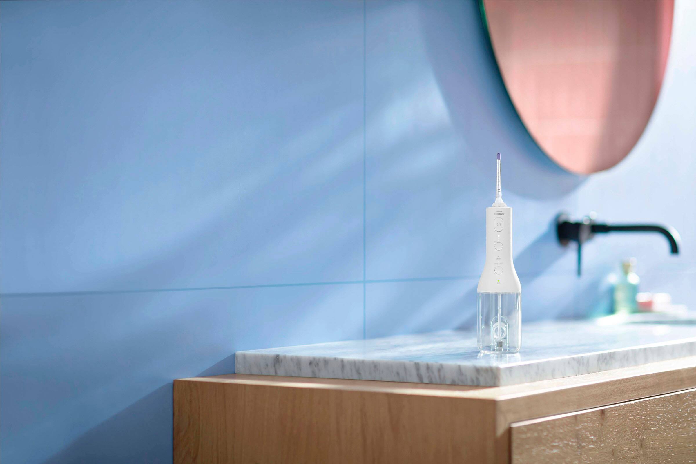 Alt View 24. Philips Sonicare - Philips Sonicare Cordless Power Flosser 3000 - White.