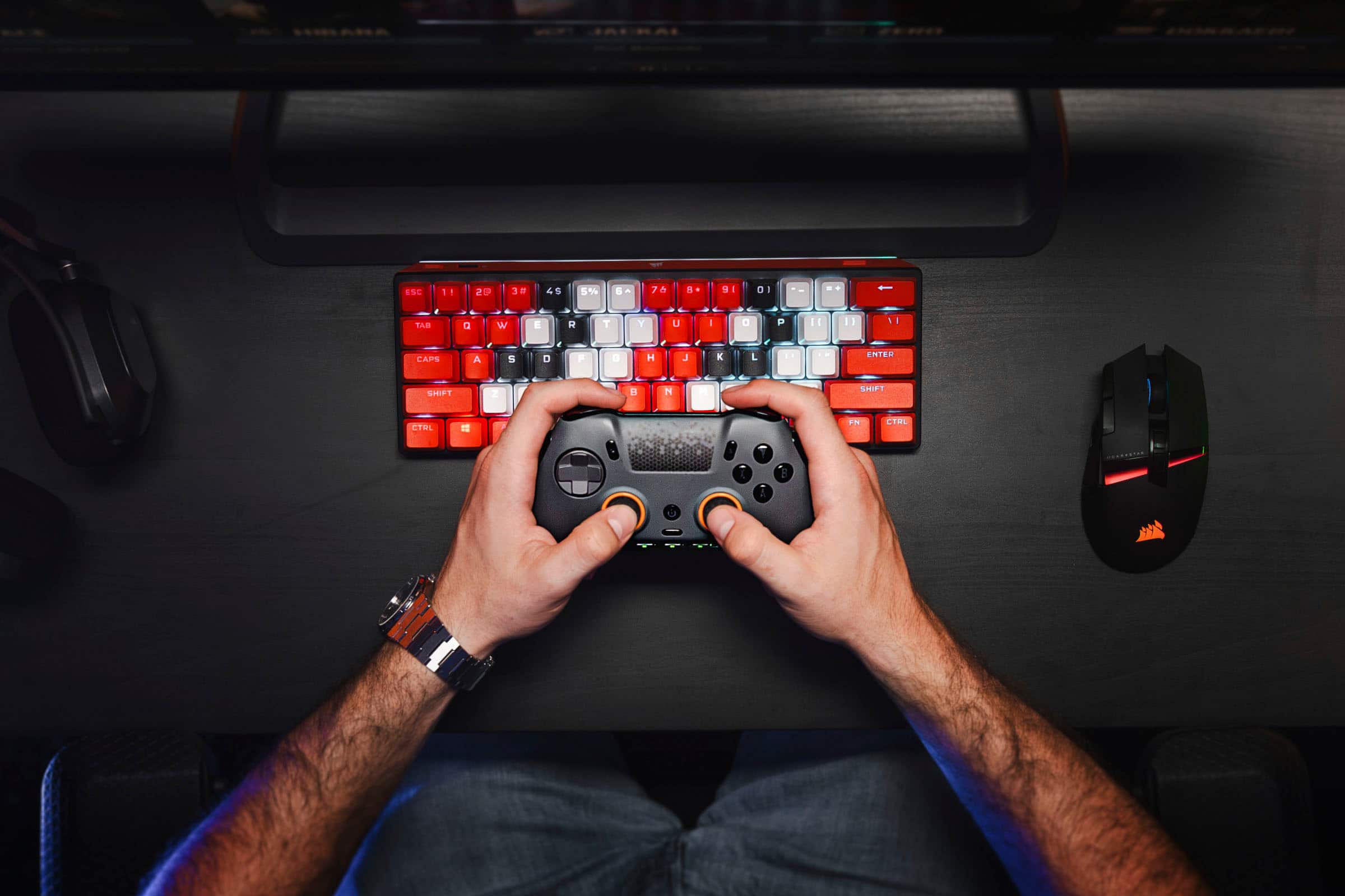 Alt View 17. SCUF - ENVISION PRO Wireless Gaming Controller for PC - Steel Gray.