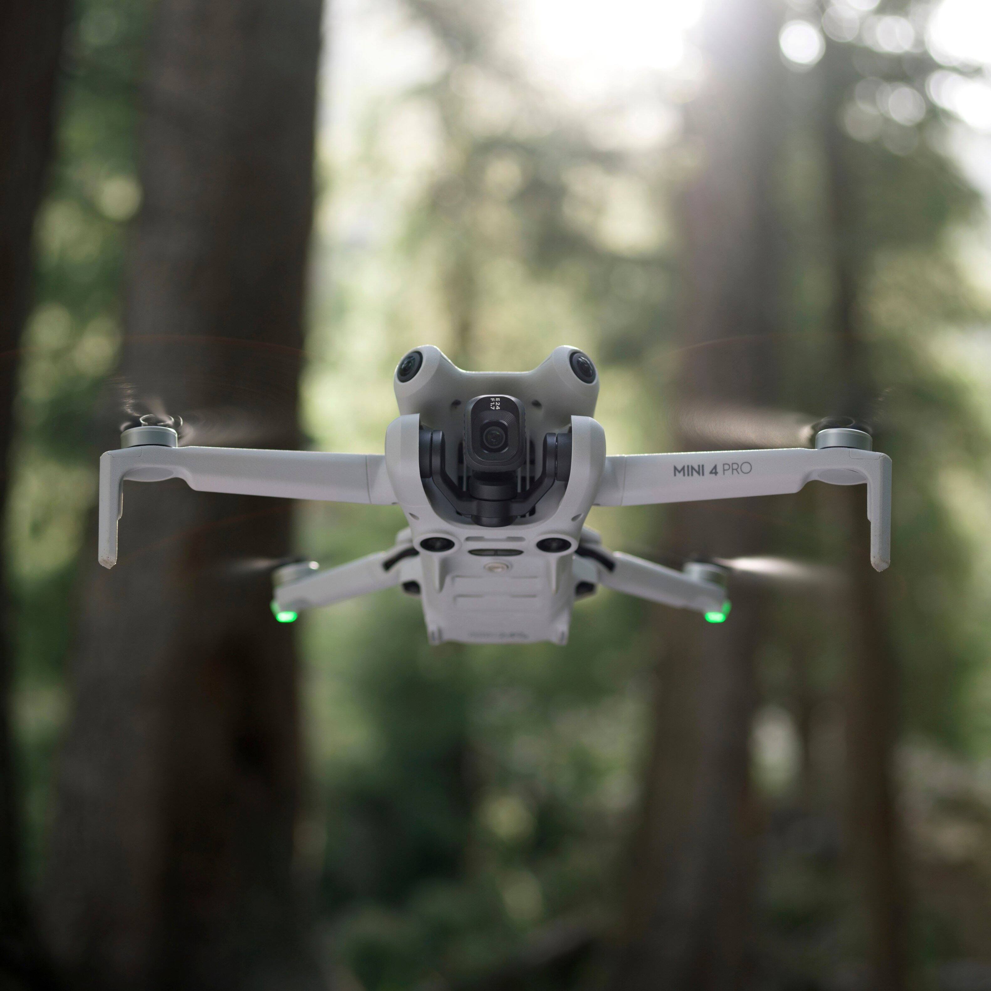 Alt View 17. DJI - Mini 4 Pro Fly More Combo Drone and RC 2 Remote Control with Built-in Screen - Gray.