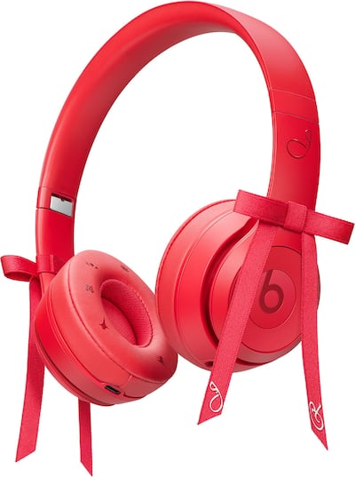 Beats Solo 4 JENNIE Special Edition Wireless On Ear Headphones Beats Solo 4 JENNIE Special Edition Wireless On Ear Headphones