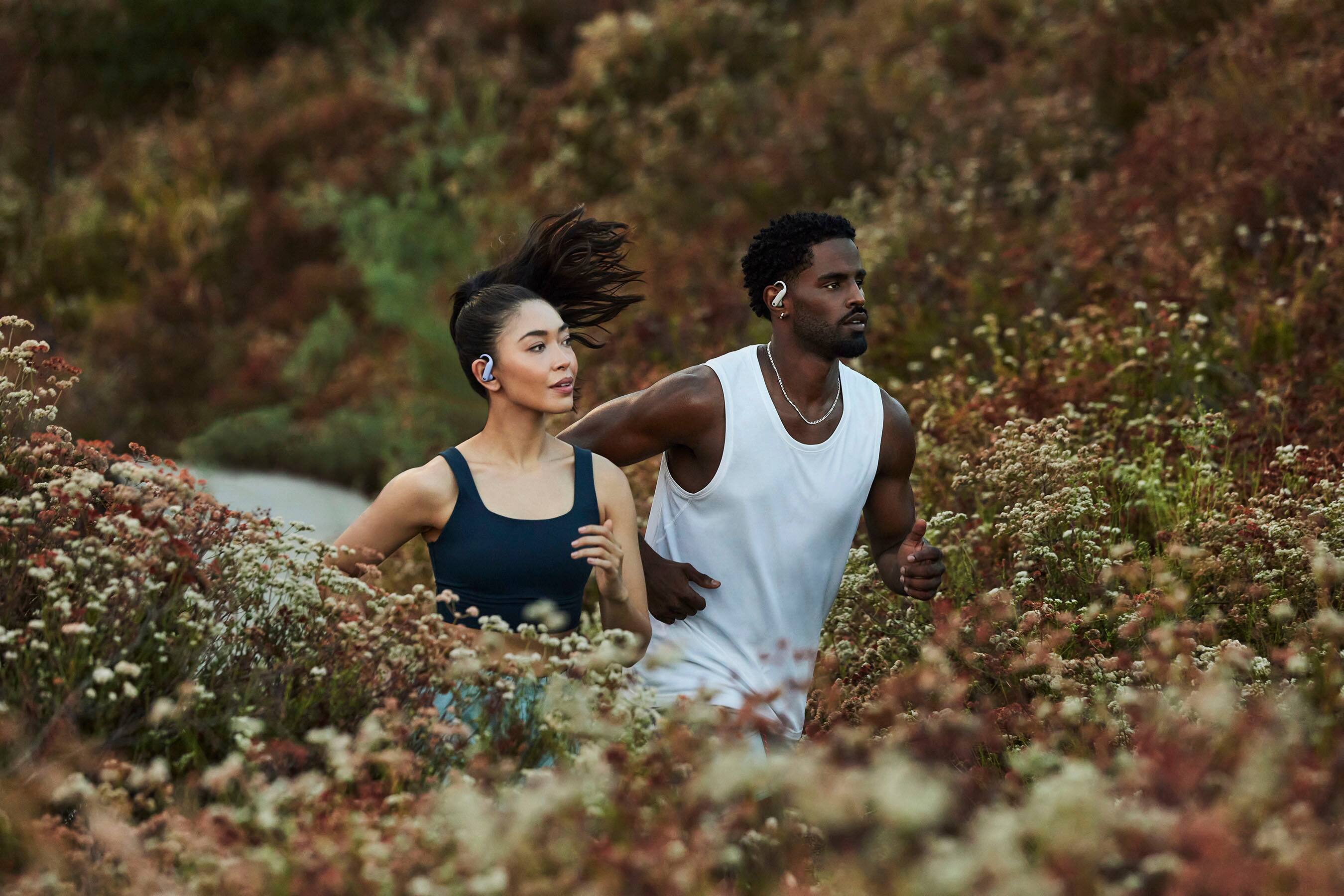 Alt View 16. Beats - Powerbeats Pro 2 True Wireless Active Noise Canceling  Earbuds - Quick Sand.