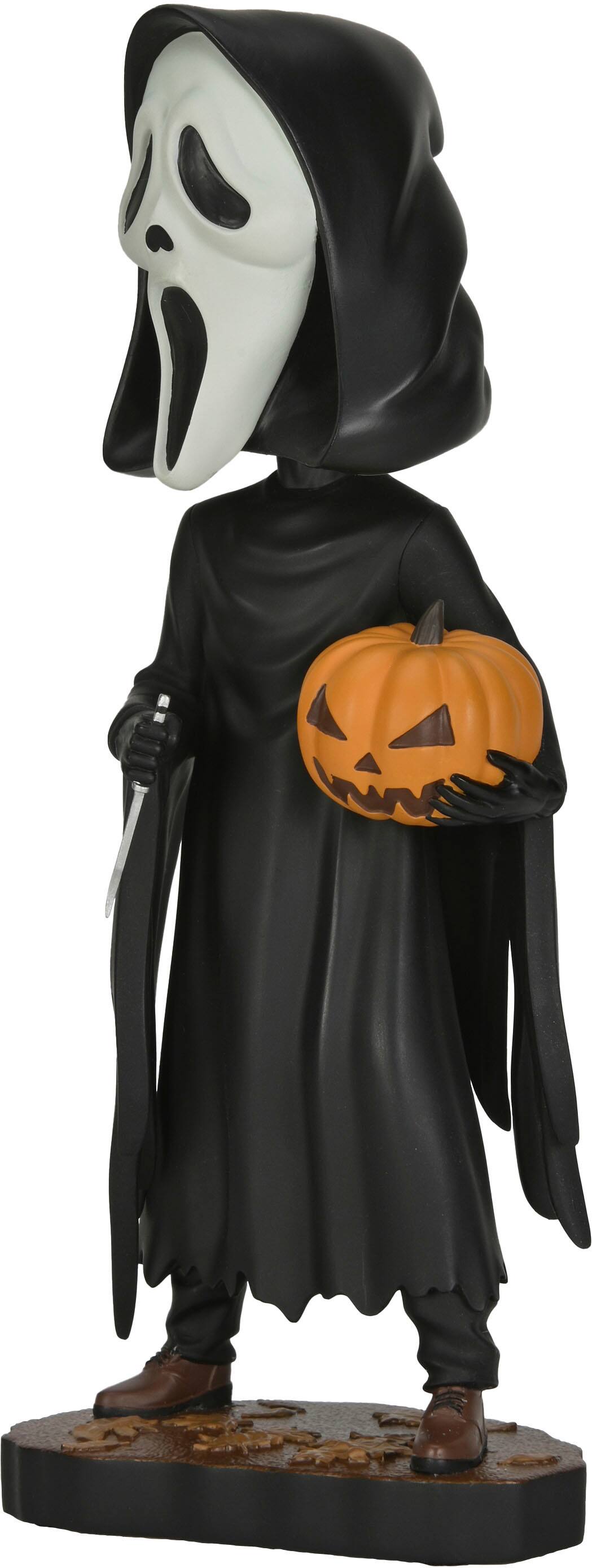 Angle. NECA - Ghost Face with Pumpkin Head Knocker.