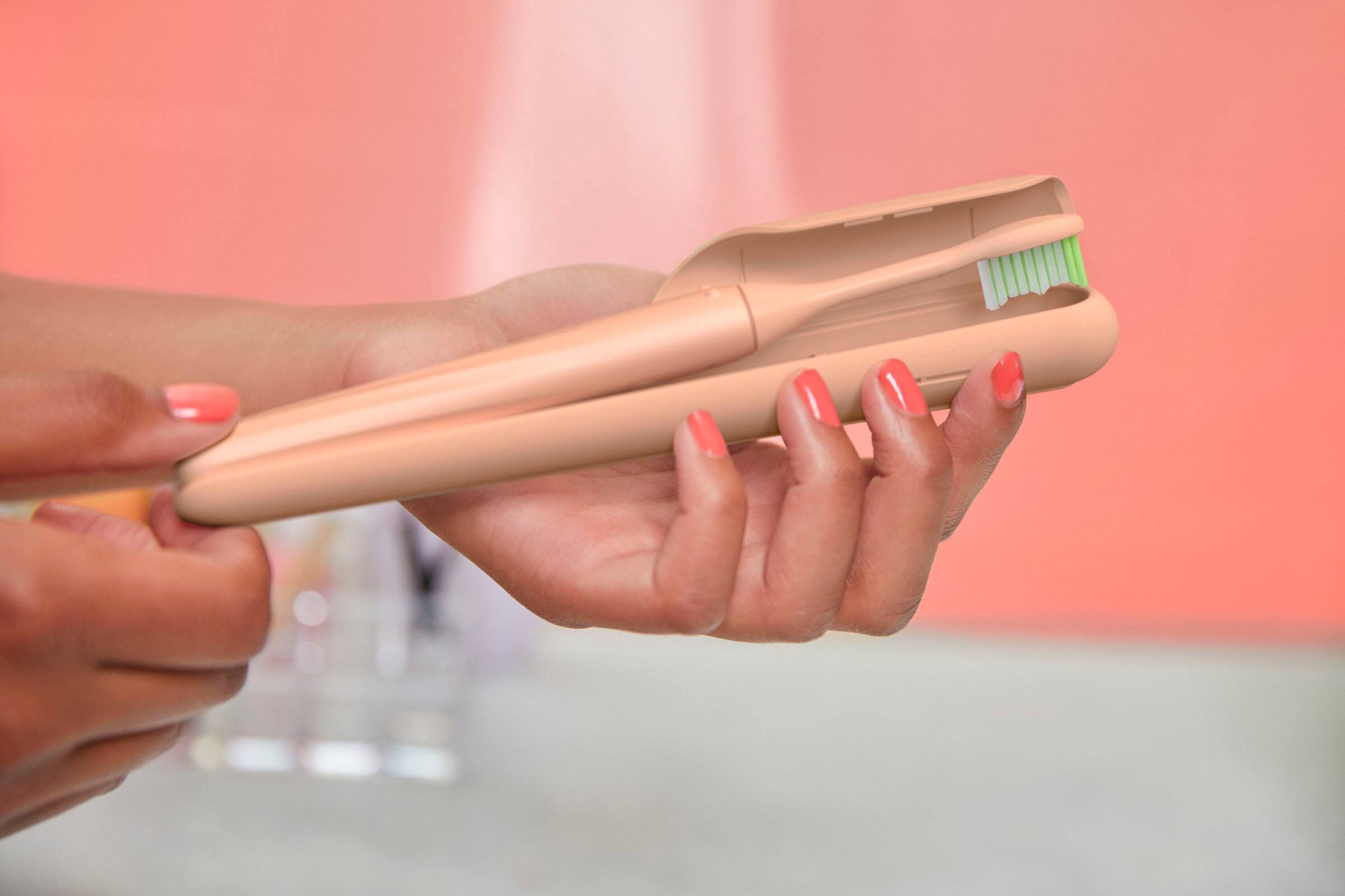 Left. Philips - Philips One by Sonicare Rechargeable Toothbrush - Shimmer.