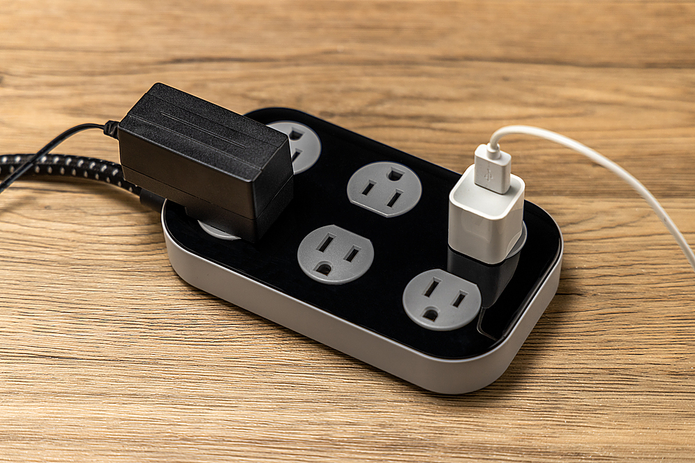 Cordinate Retro 6 Outlet Surge Protector with 8' Braided Cord - Black