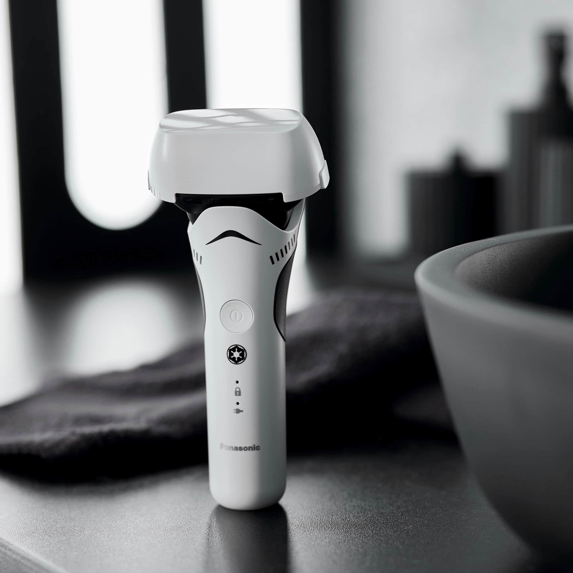 Alt View 16. Panasonic - Star Wars Stormtrooper Wet/Dry Electric Shaver with 3-Blade Cutting System and Beard Sensor - white/black.