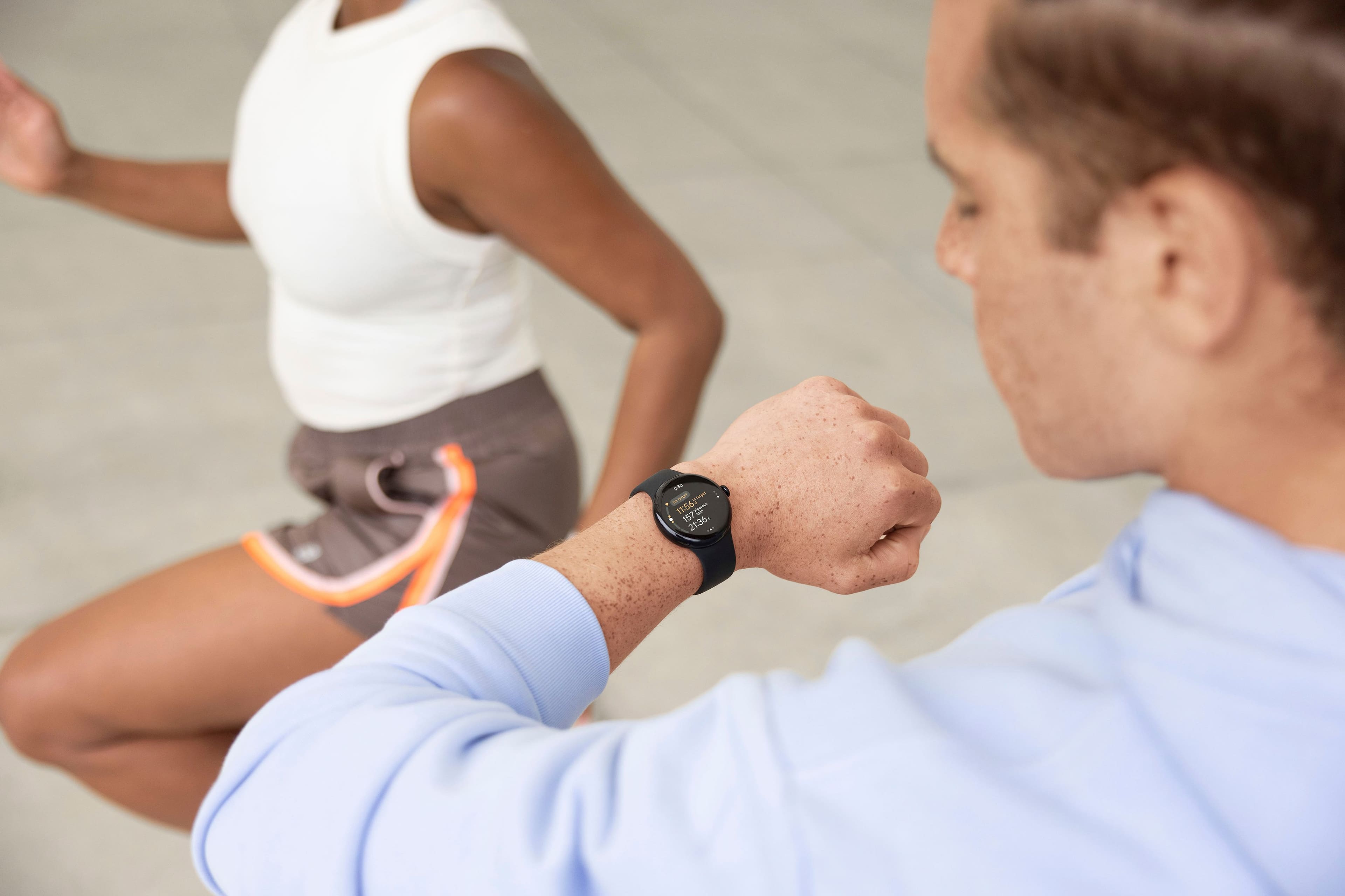 Alt View 2. Google - Pixel Watch 2 Matte Black Smartwatch with Obsidian Active Band Wi-Fi - Matte Black.