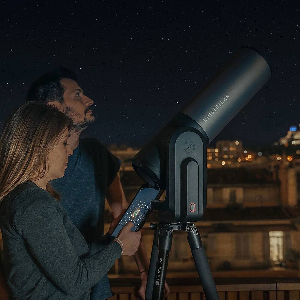 Alt View 12. Unistellar - eQuinox 2 Smart Telescope with Backpack - Black.
