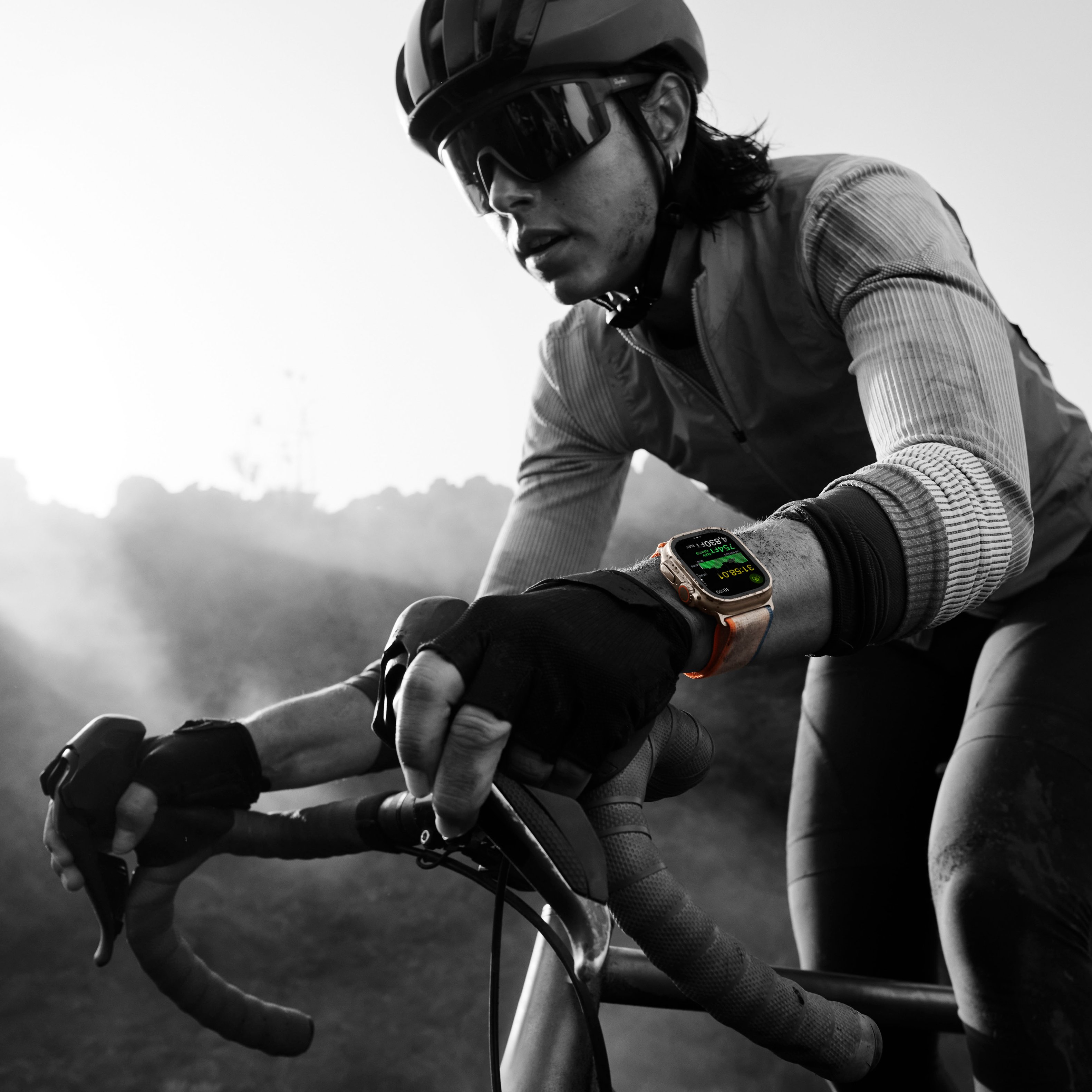 Buy Apple Watch Ultra 2 GPS + Cellular, 49mm Titanium Case with Orange  Ocean Band - Apple