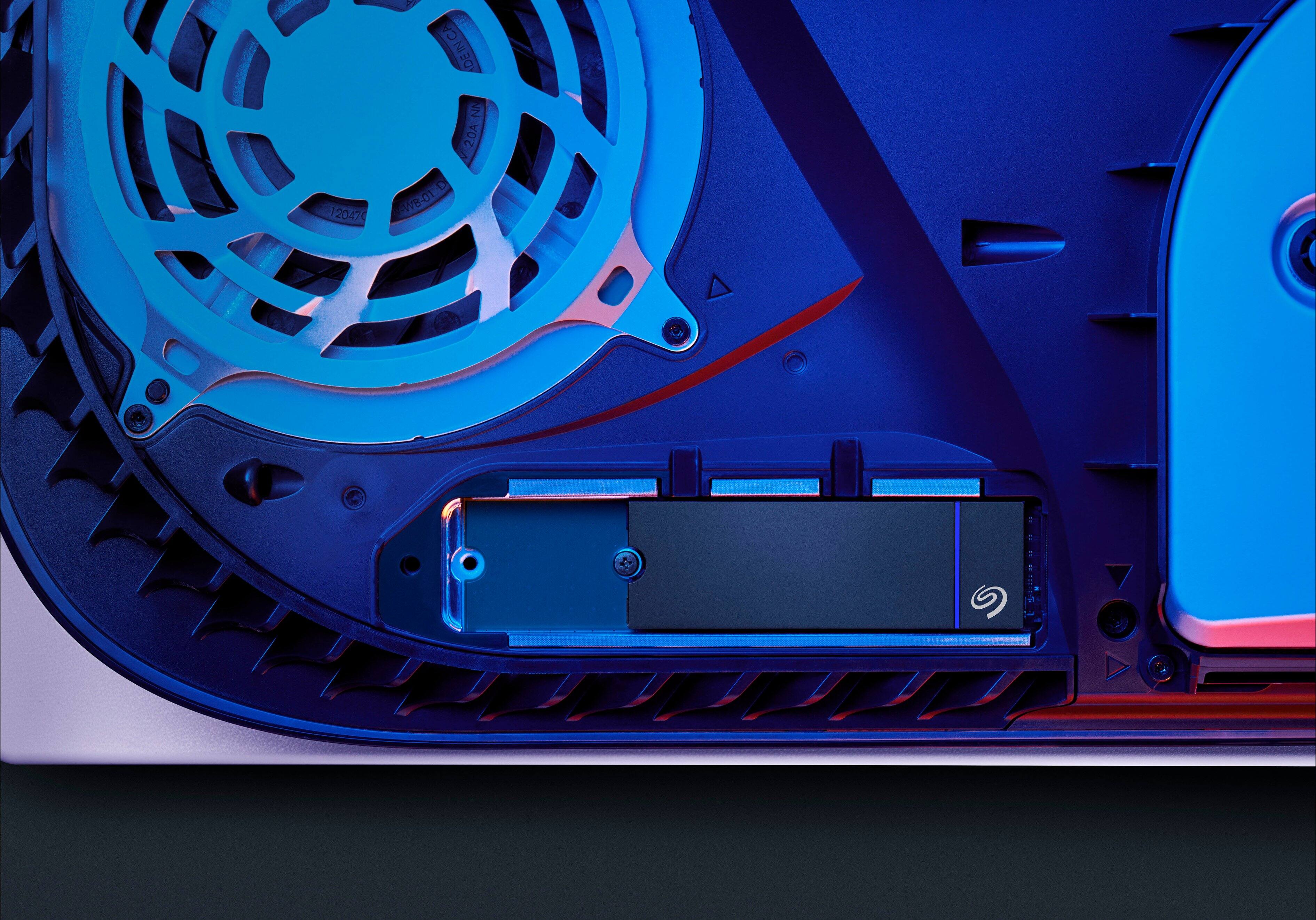 Alt View 12. Seagate - Game Drive NVMe 1TB Internal SSD PCIe Gen 4 x4 with Heatsink for PS5 - Black.