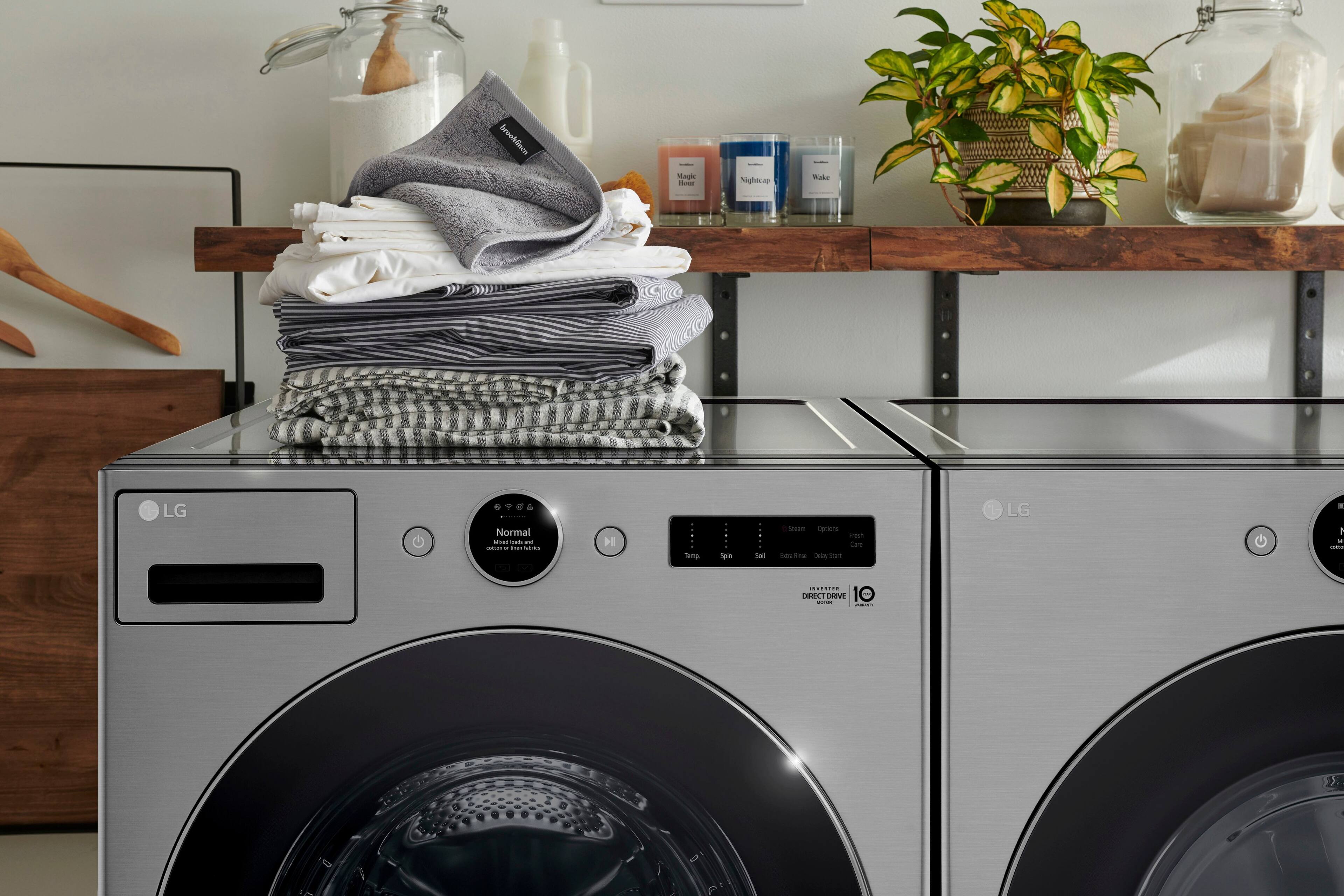 Alt View 18. LG - 4.5 Cu. Ft. High-Efficiency Stackable Smart Front Load Washer with Steam and and ezDispense - Graphite Steel.