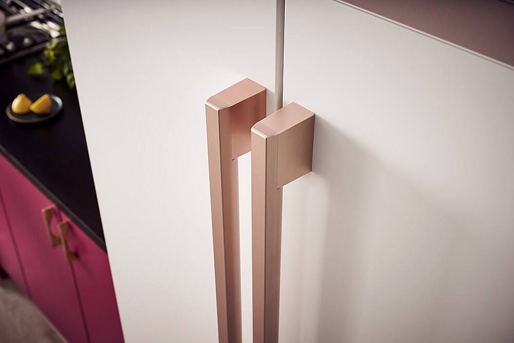 Alt View 25. LG - STUDIO Counter-Depth MAX 26.5 Cu. Ft. French Door Smart Refrigerator with Internal Water Dispenser - Essence White.