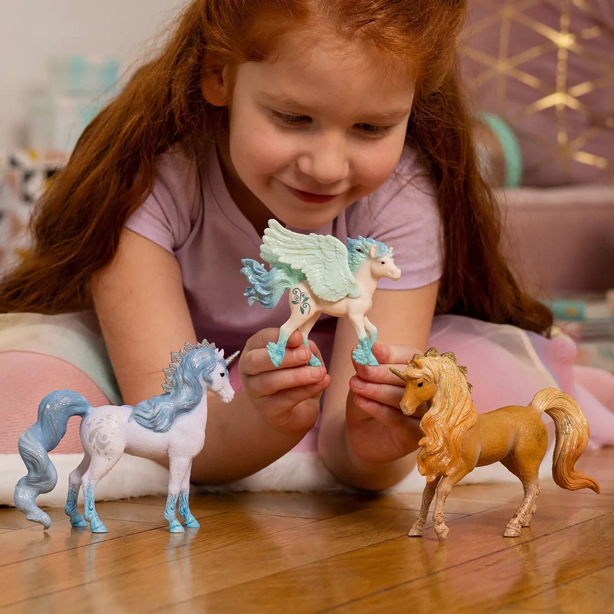 Alt View 1. Schleich - Bayala: Apollo Unicorn Stallion.