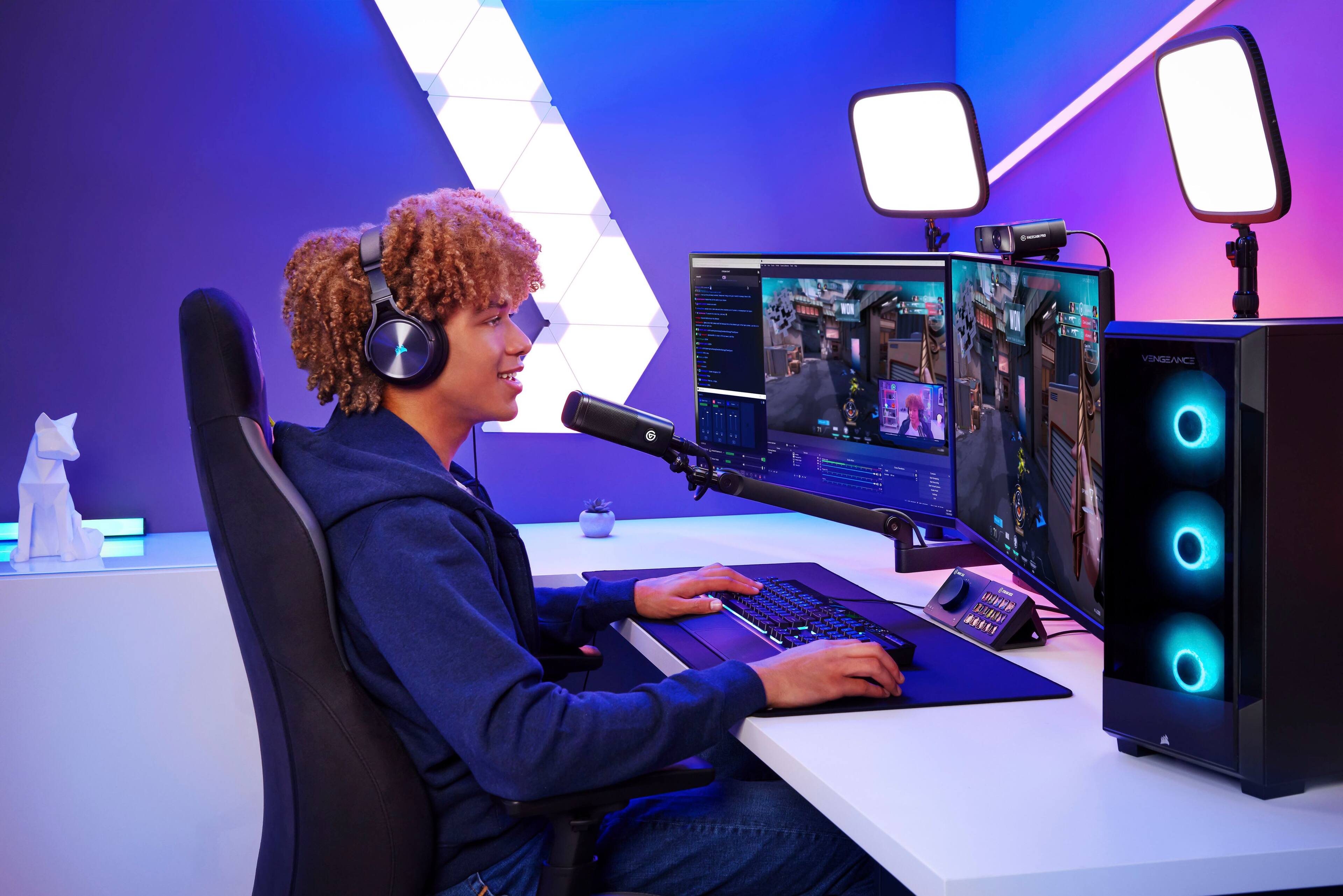 Alt View 15. Elgato - Facecam Pro, True 4K60 Ultra HD Webcam SONY Starvis Sensor for Video Conferencing, Gaming and Streaming - Black.