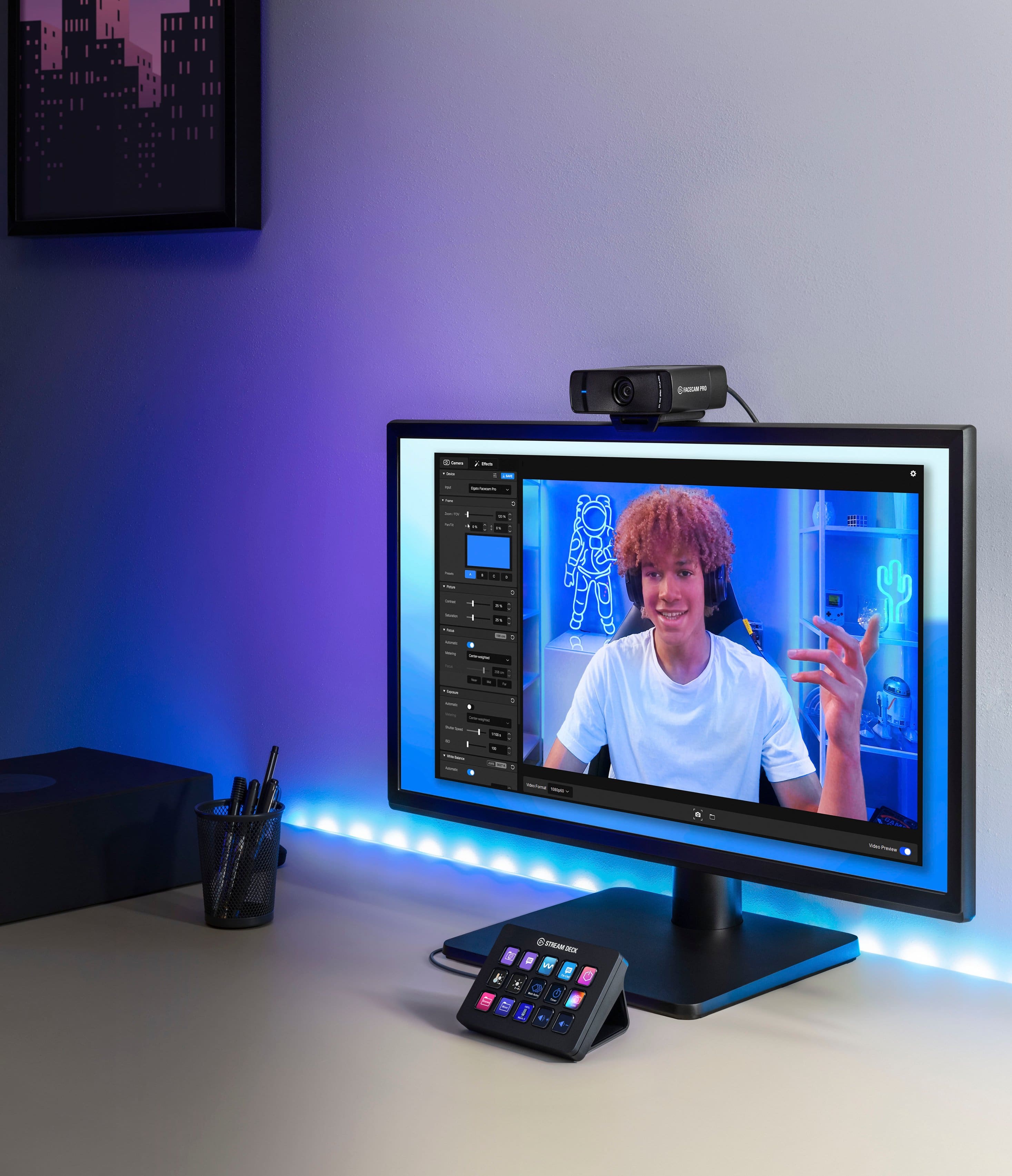 Alt View 27. Elgato - Facecam Pro, True 4K60 Ultra HD Webcam SONY Starvis Sensor for Video Conferencing, Gaming and Streaming - Black.