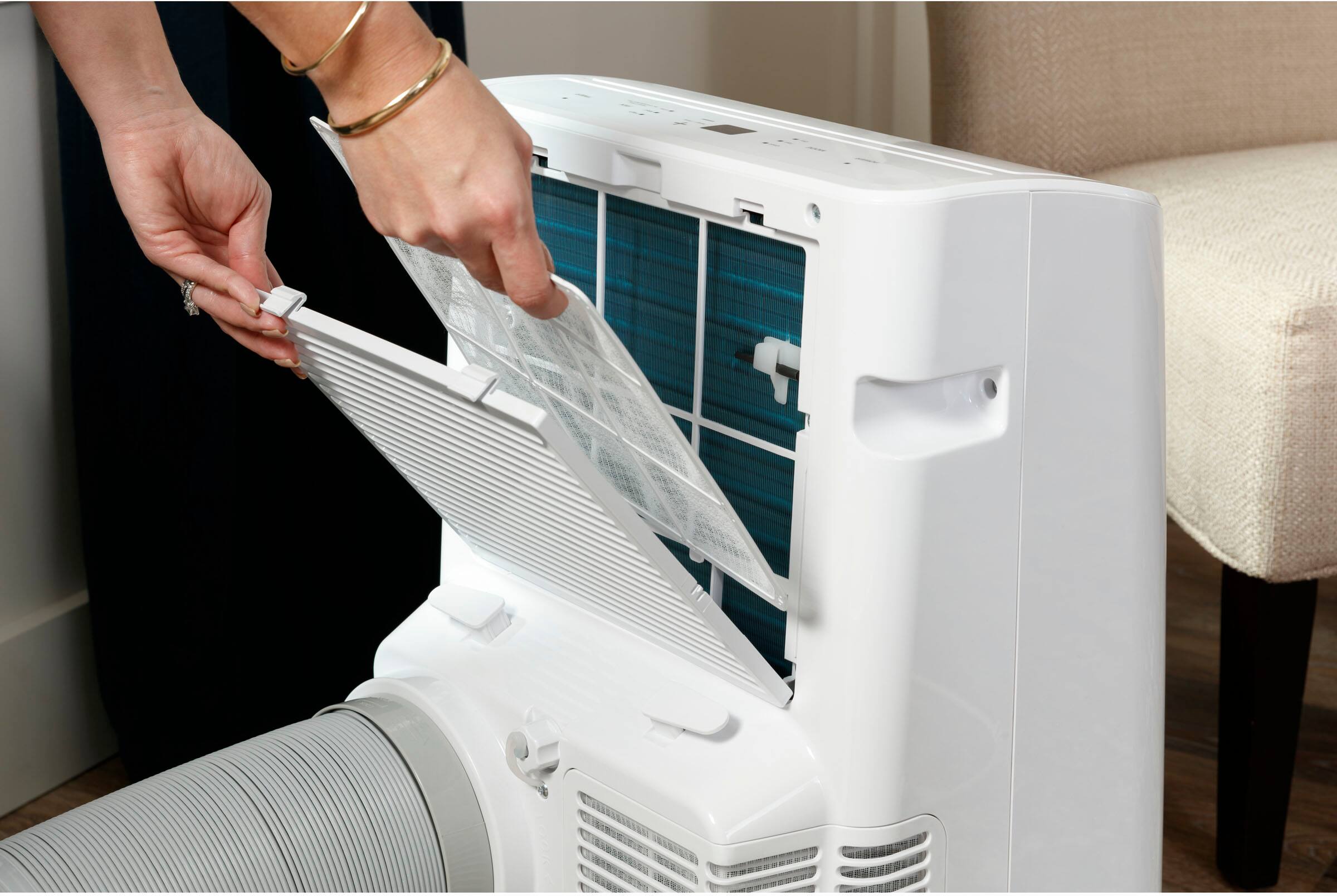 Alt View 15. GE - 300 Sq. Ft. 7,500 BTU Smart Portable Air Conditioner - White.