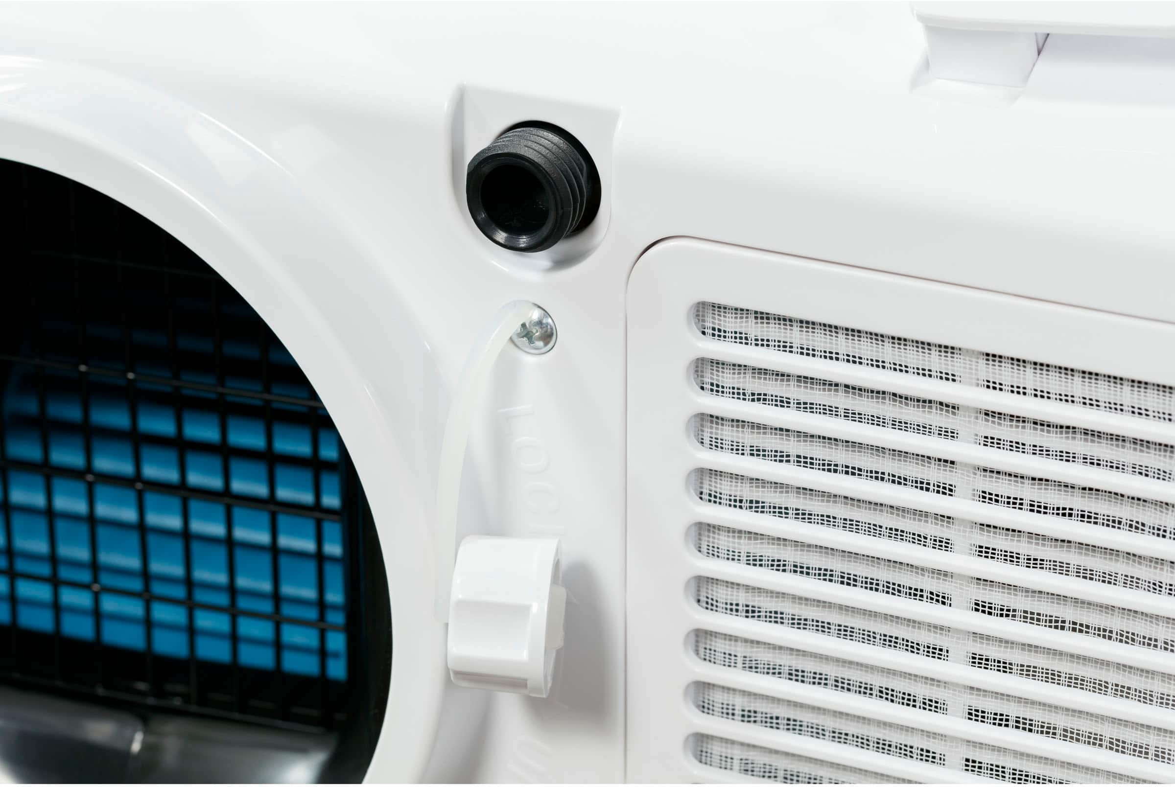 Alt View 19. GE - 350 Sq. Ft. 8,500 BTU Smart Portable Air Conditioner - White.