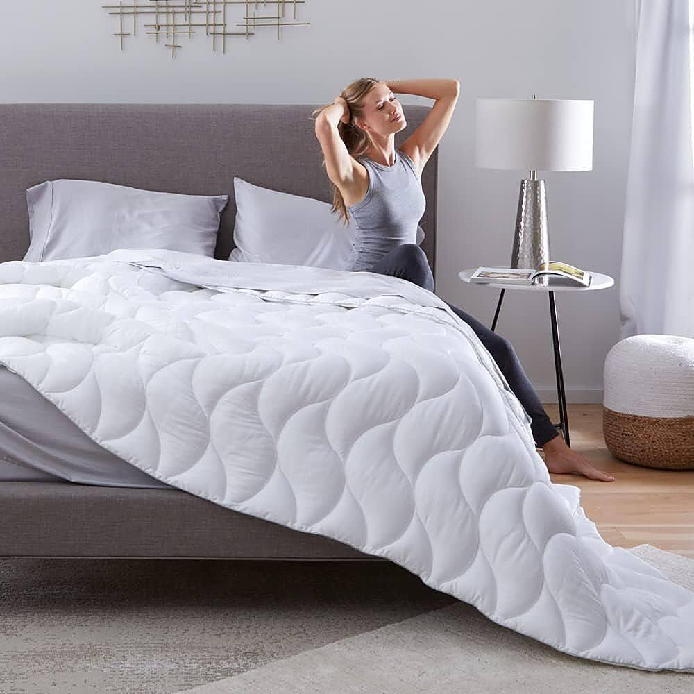 Enhance Your Everyday Bedgear - Medium Weight Performance Comforter - White - Image 3