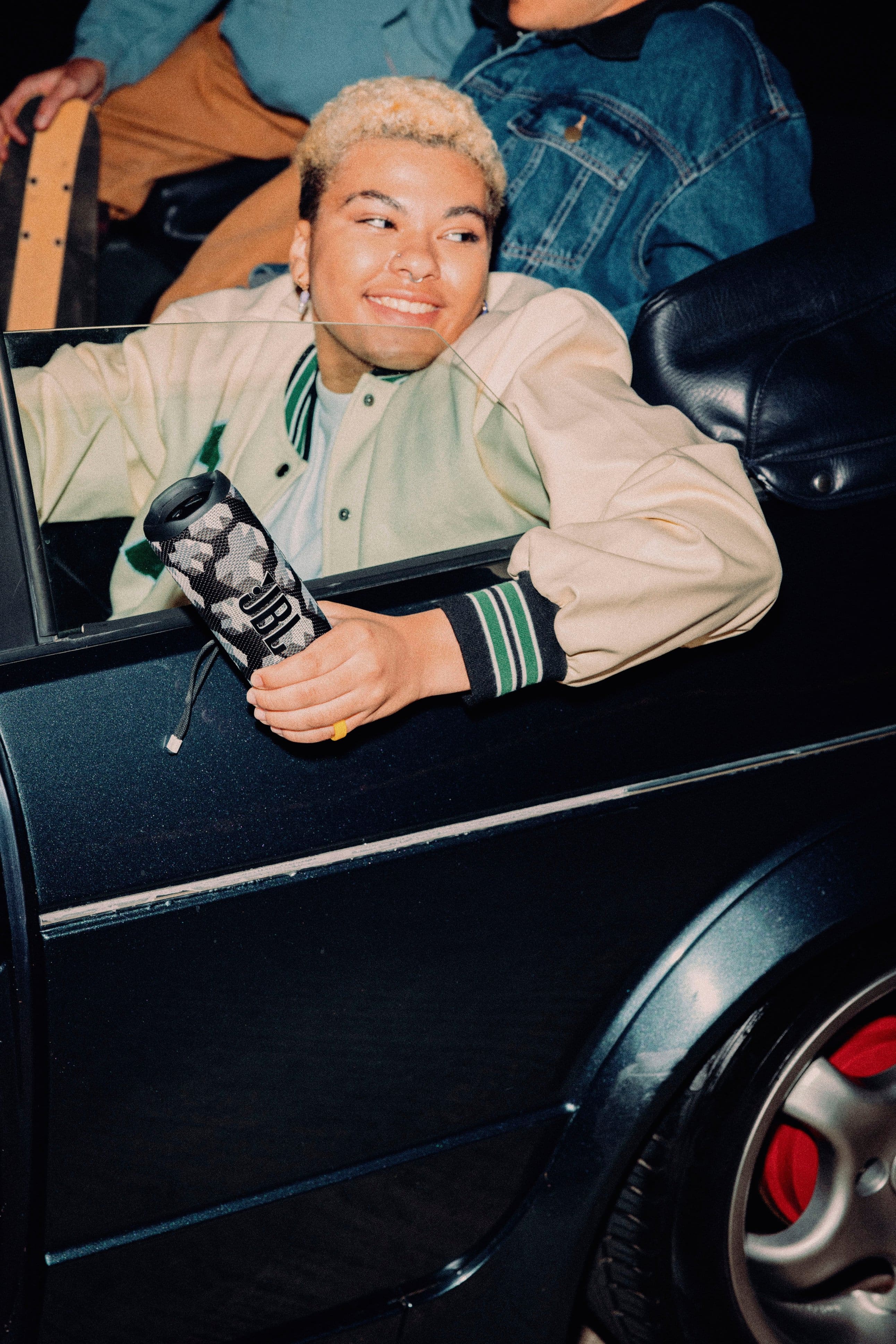 Alt View 18. JBL - JBL Flip 6 Portable Waterproof Speaker - Martin Garrix Edition - Martin Garrix.