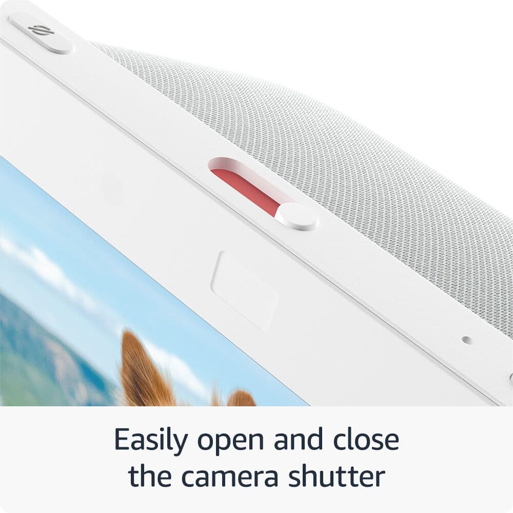 Easily open and close the camera shutter.