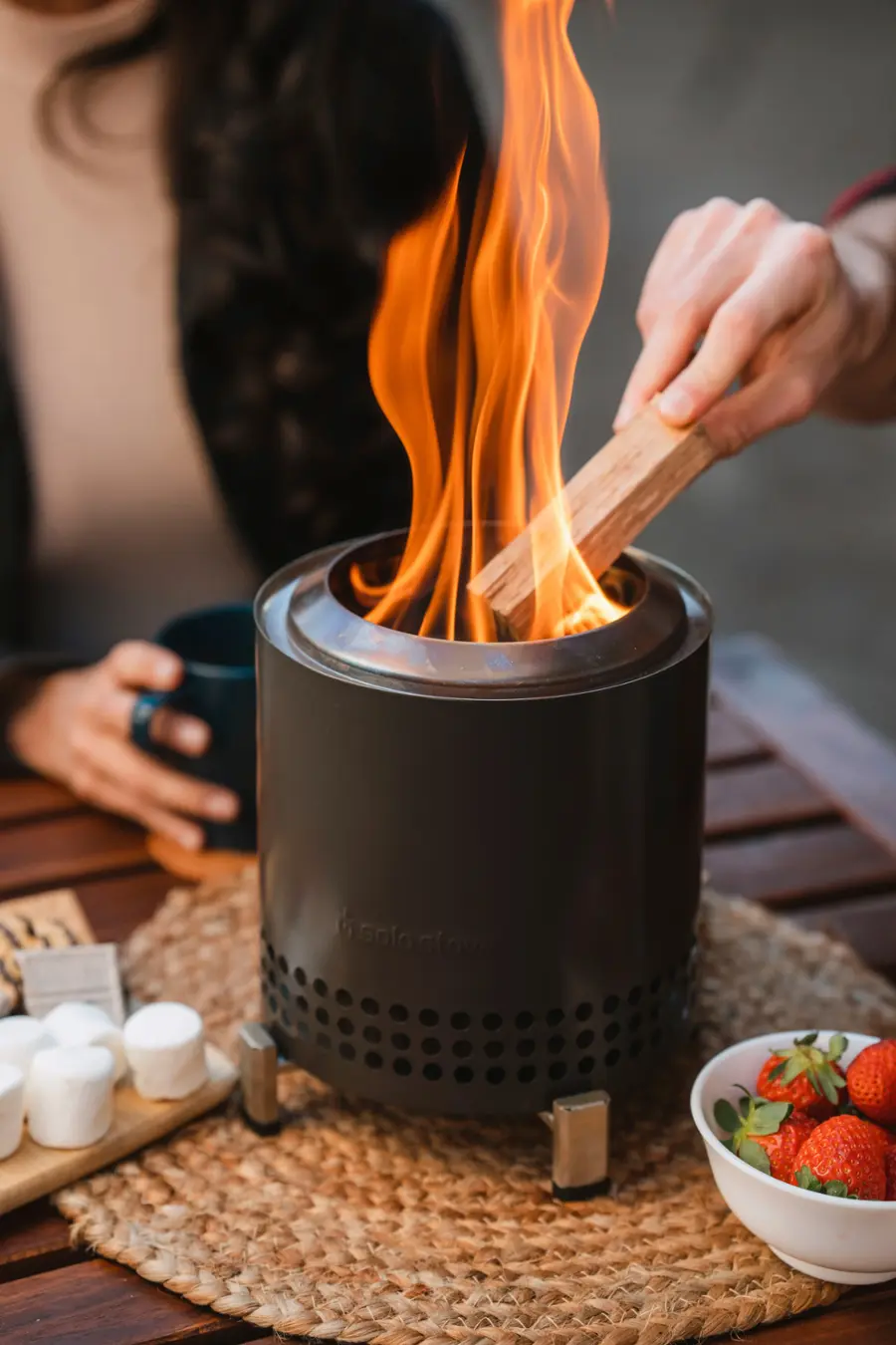 The text on the image reads "6 solo stove."