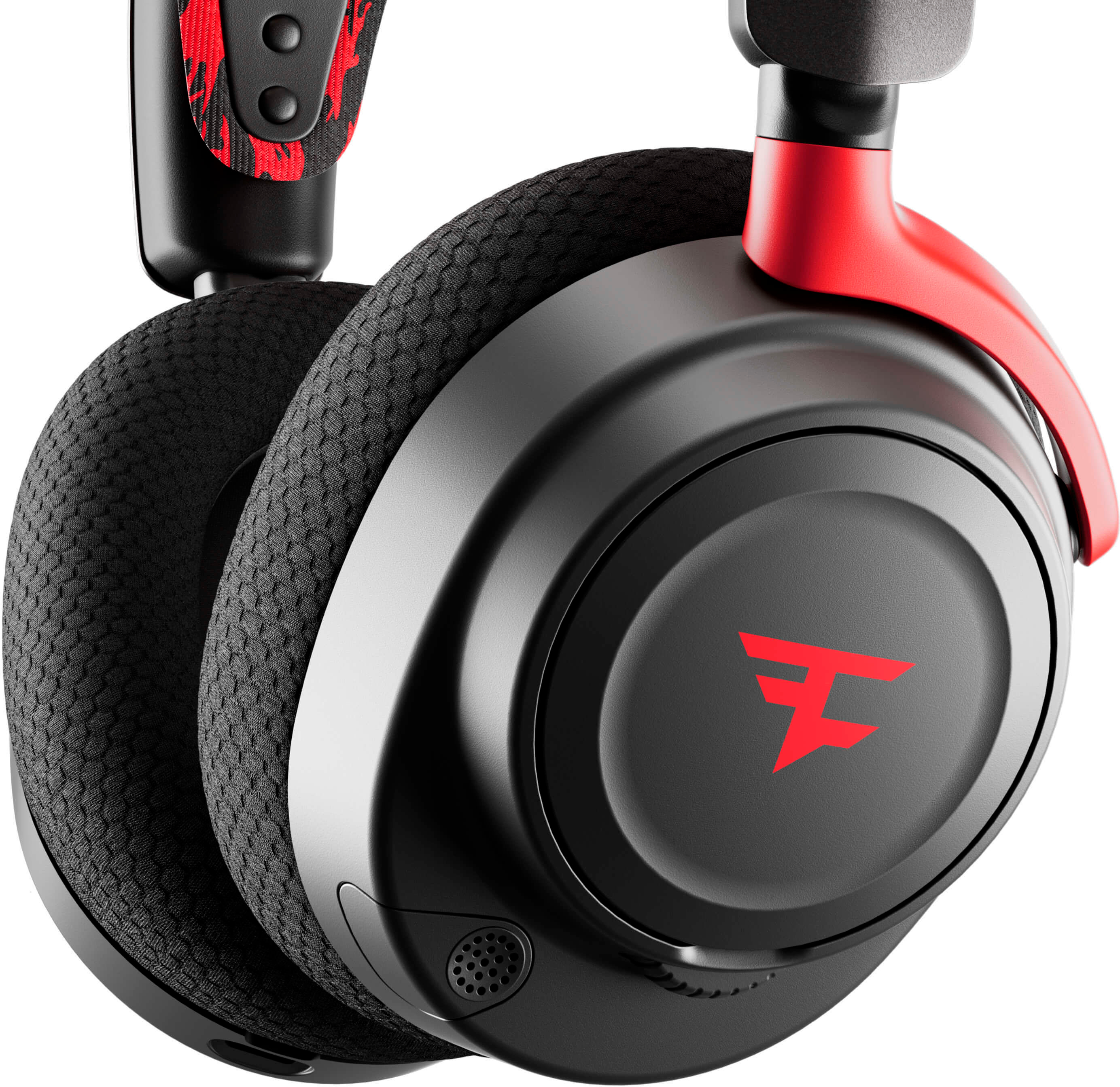 SteelSeries Arctis Nova 7 Wireless Gaming Headset for PC FaZe Clan Limited  Edition 61556 - Best Buy