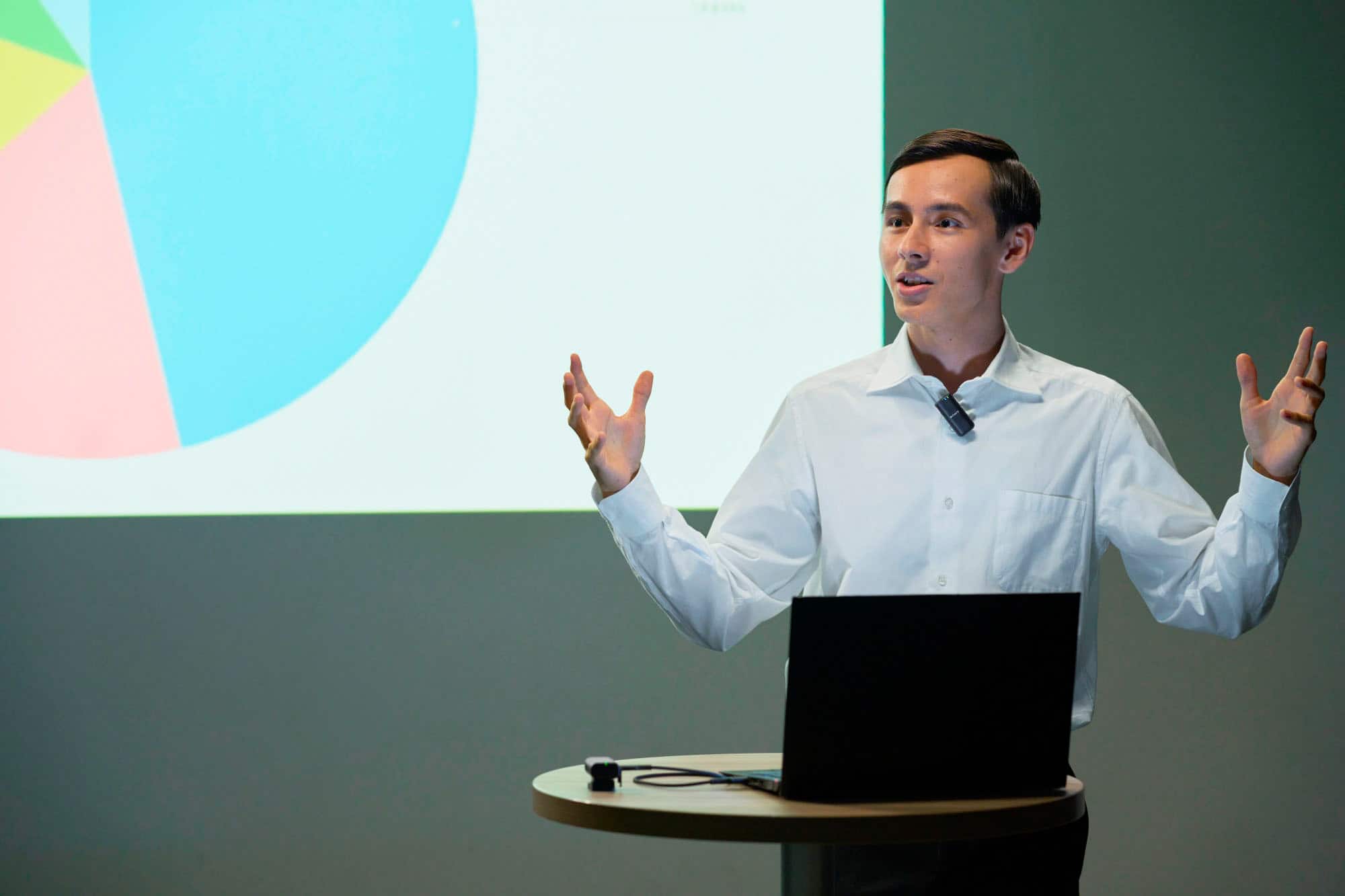 Alt View 27. Sony - Sony ECMW3 Dual-channel Wireless Omnidirectional Microphone - Black.