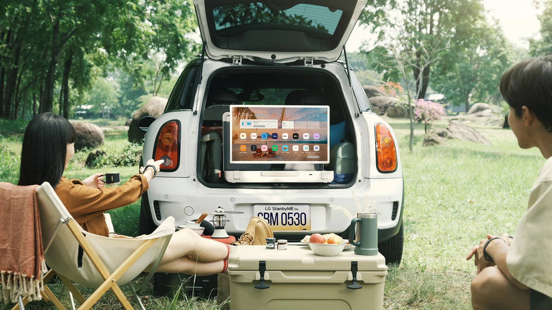 Alt View 28. LG - StanbyME Go 27” Class LED Full HD Smart webOS Touch Screen with Briefcase Design - Beige.