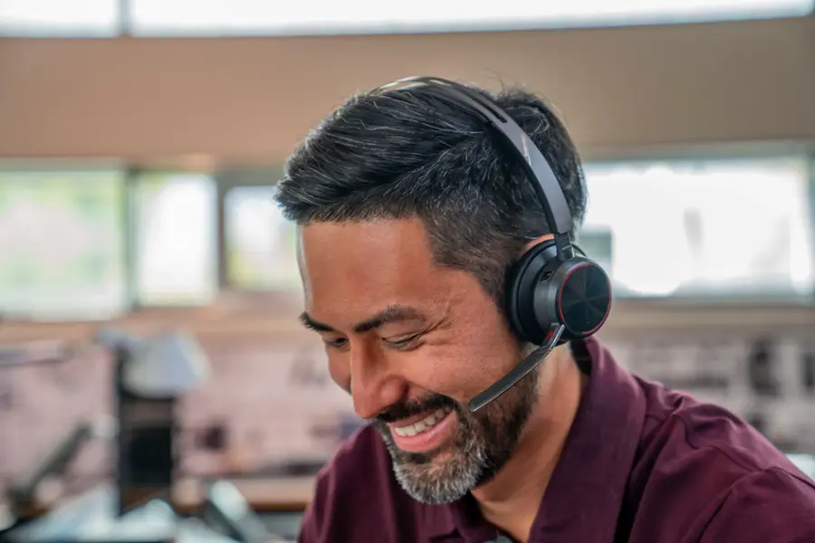 Alt View 19. Poly - Voyager Focus 2 Wireless Noise Cancelling On-Ear Headset with Charge Stand - Black.