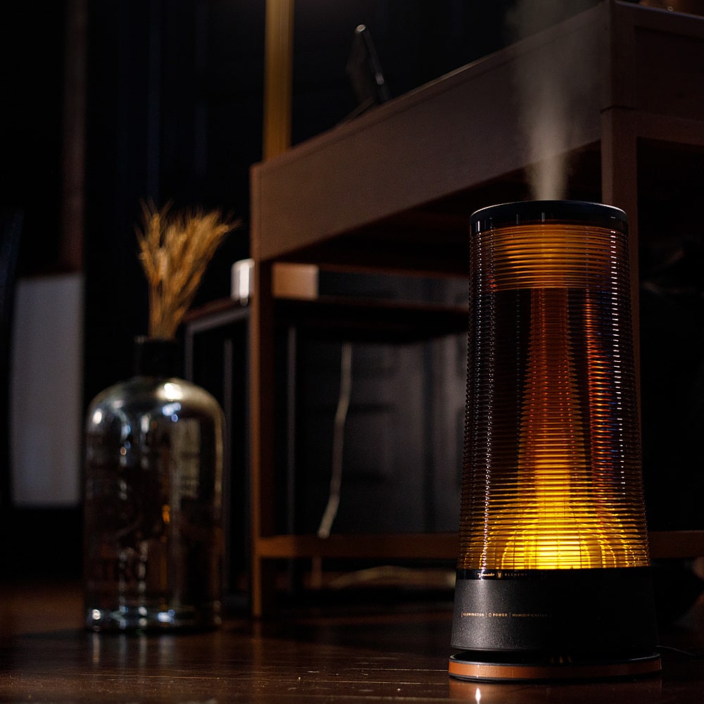 Left View: Vornado - LUCERNA 3 1.5 Gal.  Ultrasonic Humidifier - Amber