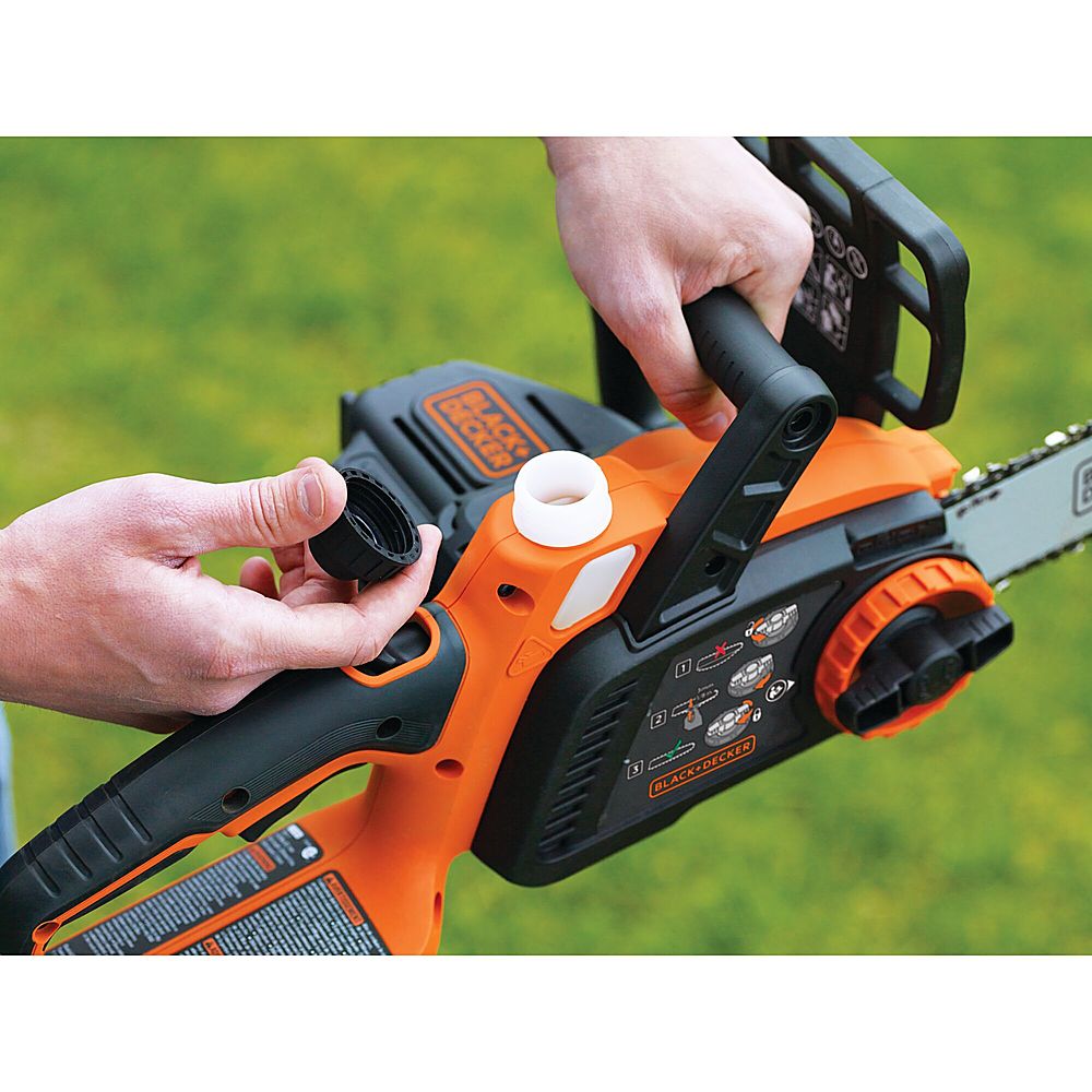 Alligator Chainsaw Lopper Blade Replace and First Time Using - Black+ Decker  6 Electric 