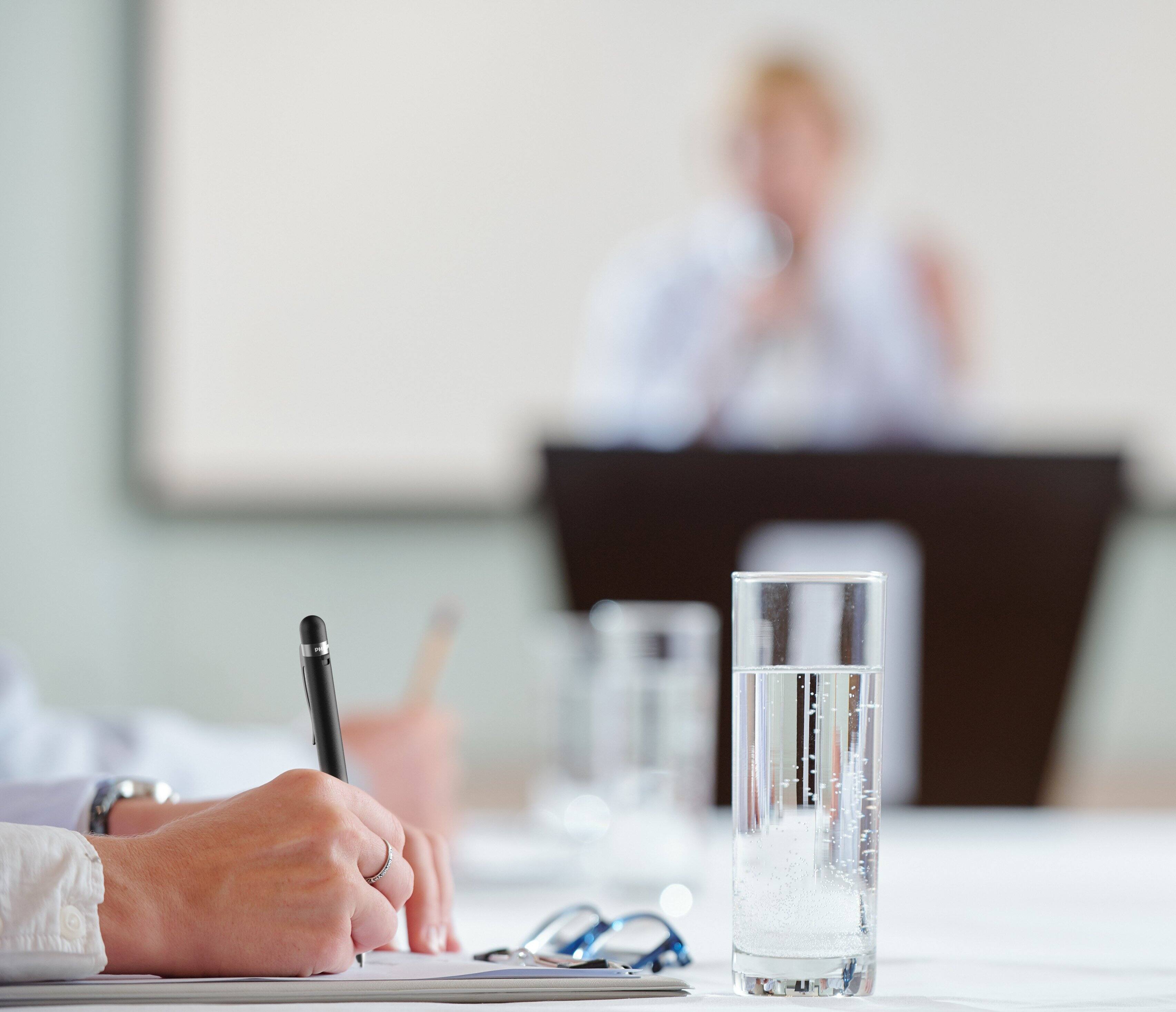 Alt View 17. Philips - Philips VoiceTracer DVT1600 32GB Digital Voice Recorder Pen with Sembly Speech-to-Text Software - Black.