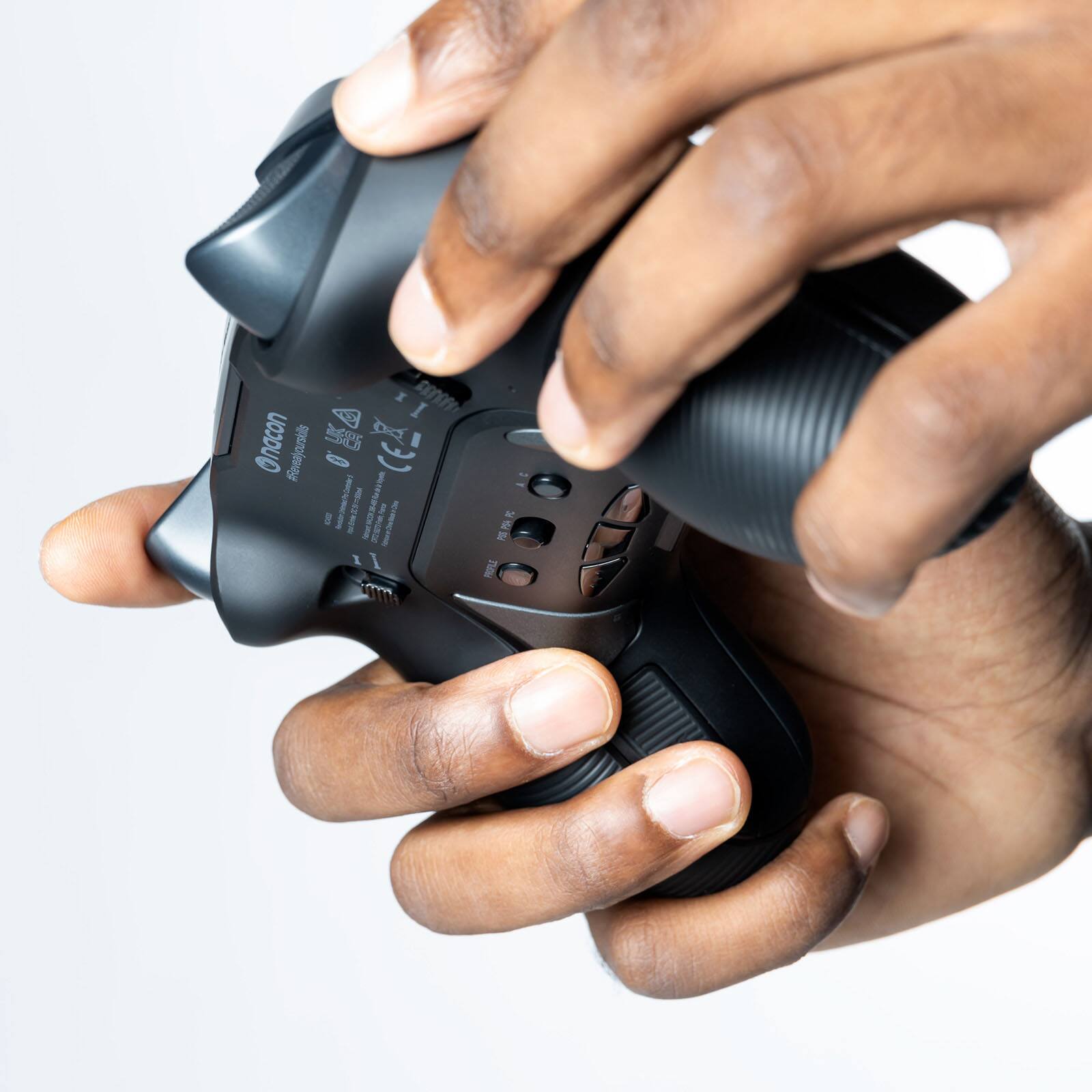 Alt View 14. Nacon - Revolution 5 Pro Wireless Controller for PS5, PS4 and PC - Black.