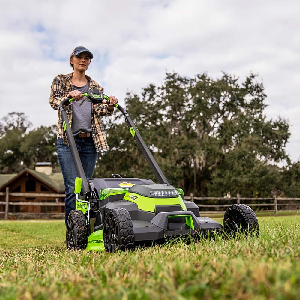 Alt View 21. Greenworks - 80V 25" Cordless Battery Dual Blade Self-Propelled Mower with 4.0Ah Battery & Rapid Charger - Green.