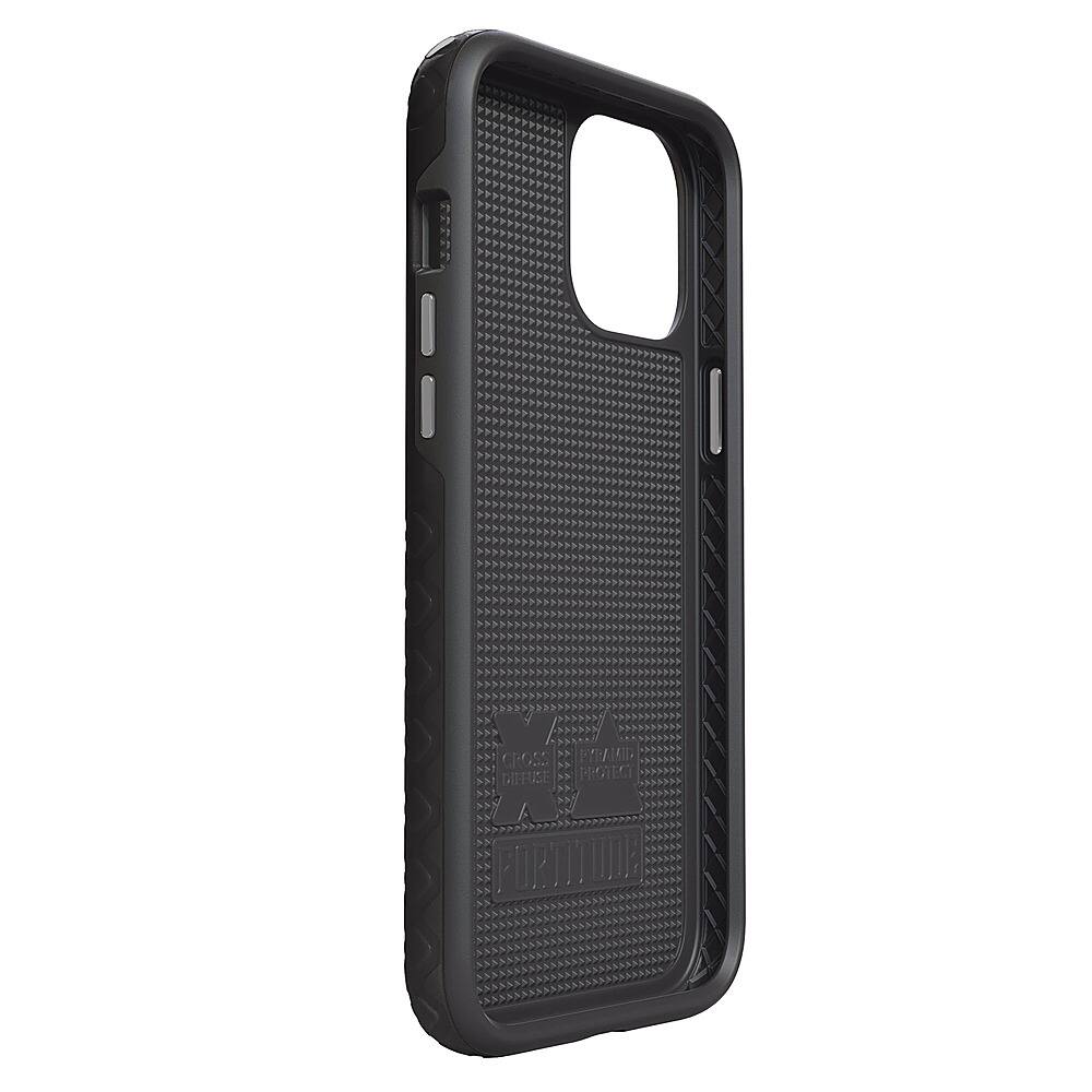 Angle. Cellhelmet - Mossy Oak Fortitude Case with MagSafe for Apple iPhone 13 - Onyx Black.
