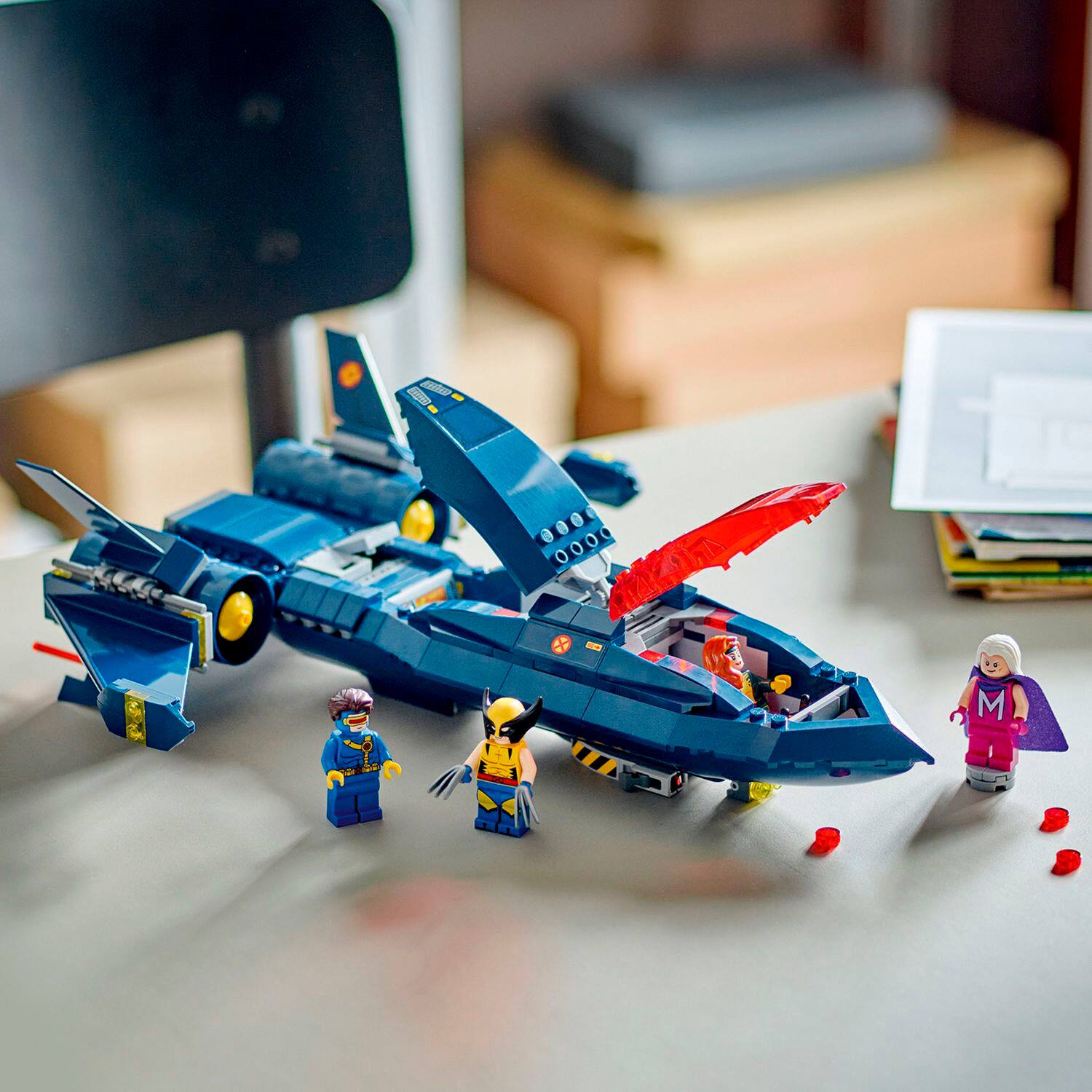 Angle. LEGO - Marvel X-Men X-Jet Building Toy for Marvel Fans 76281.