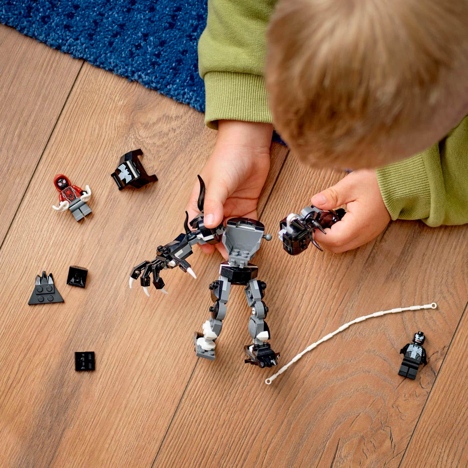 Alt View 12. LEGO - Marvel Venom Mech Armor vs. Miles Morales, 76276.