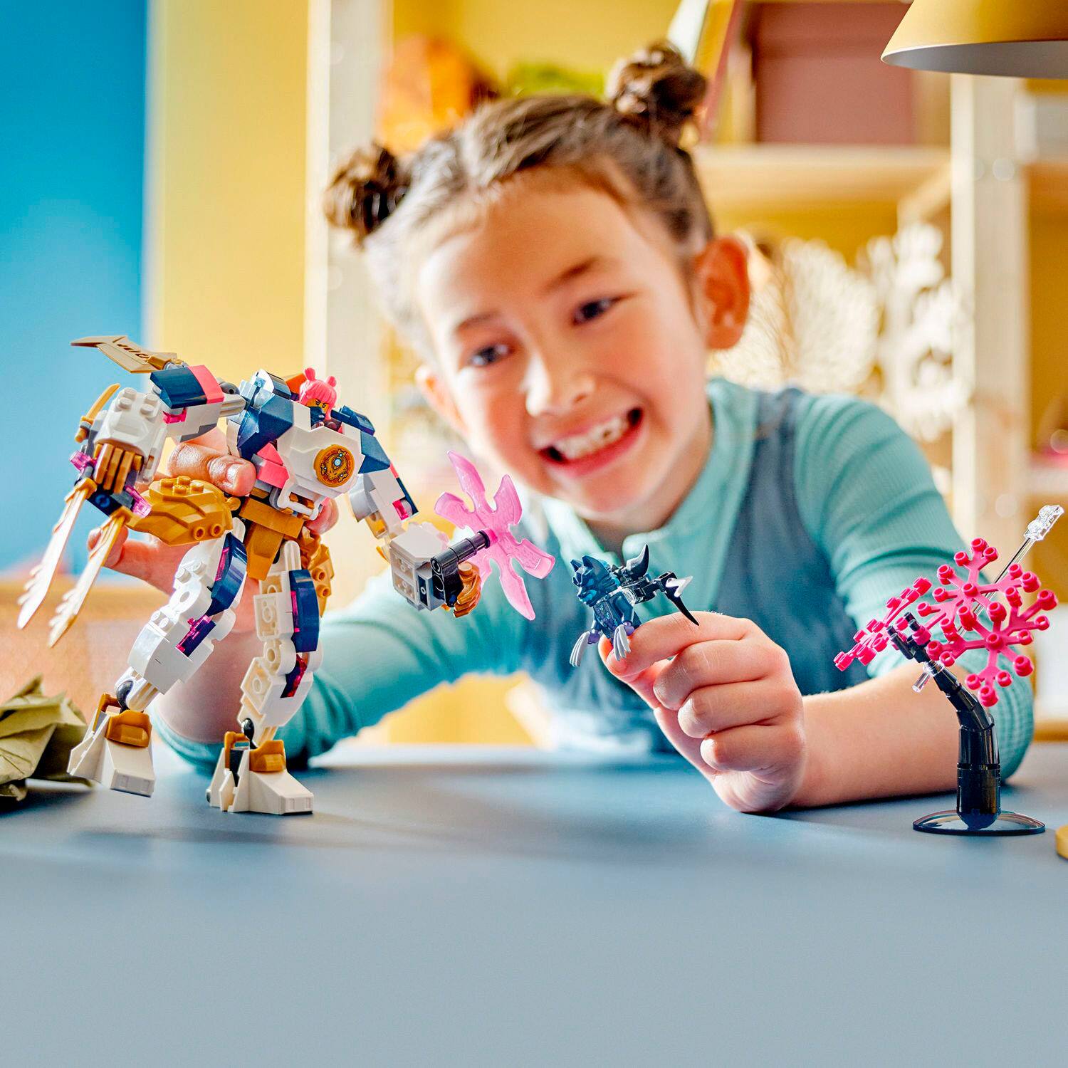 Alt View 11. LEGO - NINJAGO Sora’s Elemental Tech Mech Action Figure 71807.