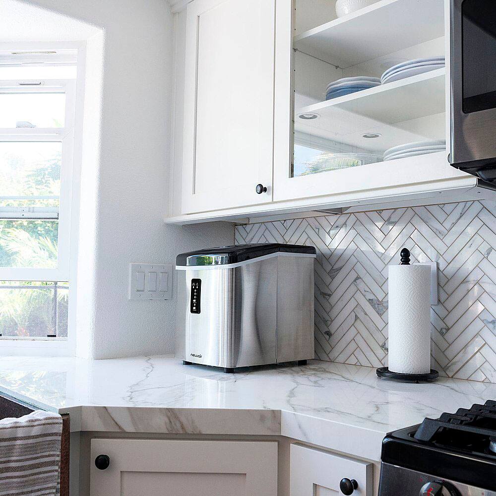 Alt View 13. NewAir - Factory Refurbished 12" 28-lb Portable Ice Maker - 3 Ice Sizes - Stainless Steel.