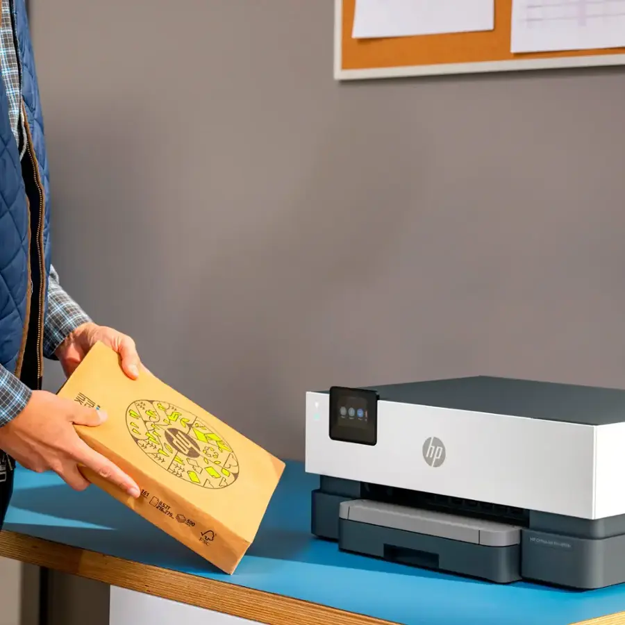 Self-healing Wi-Fi detects and resolves connectivity issues.