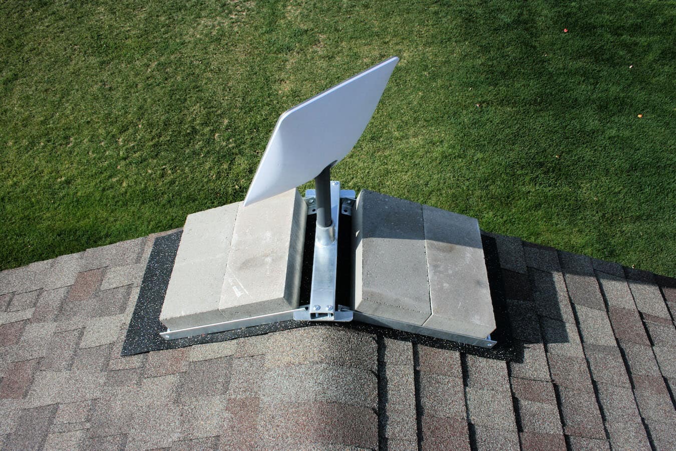 Customer Reviews: Baird Mounts Non Penetrating Roof Mount for Starlink ...