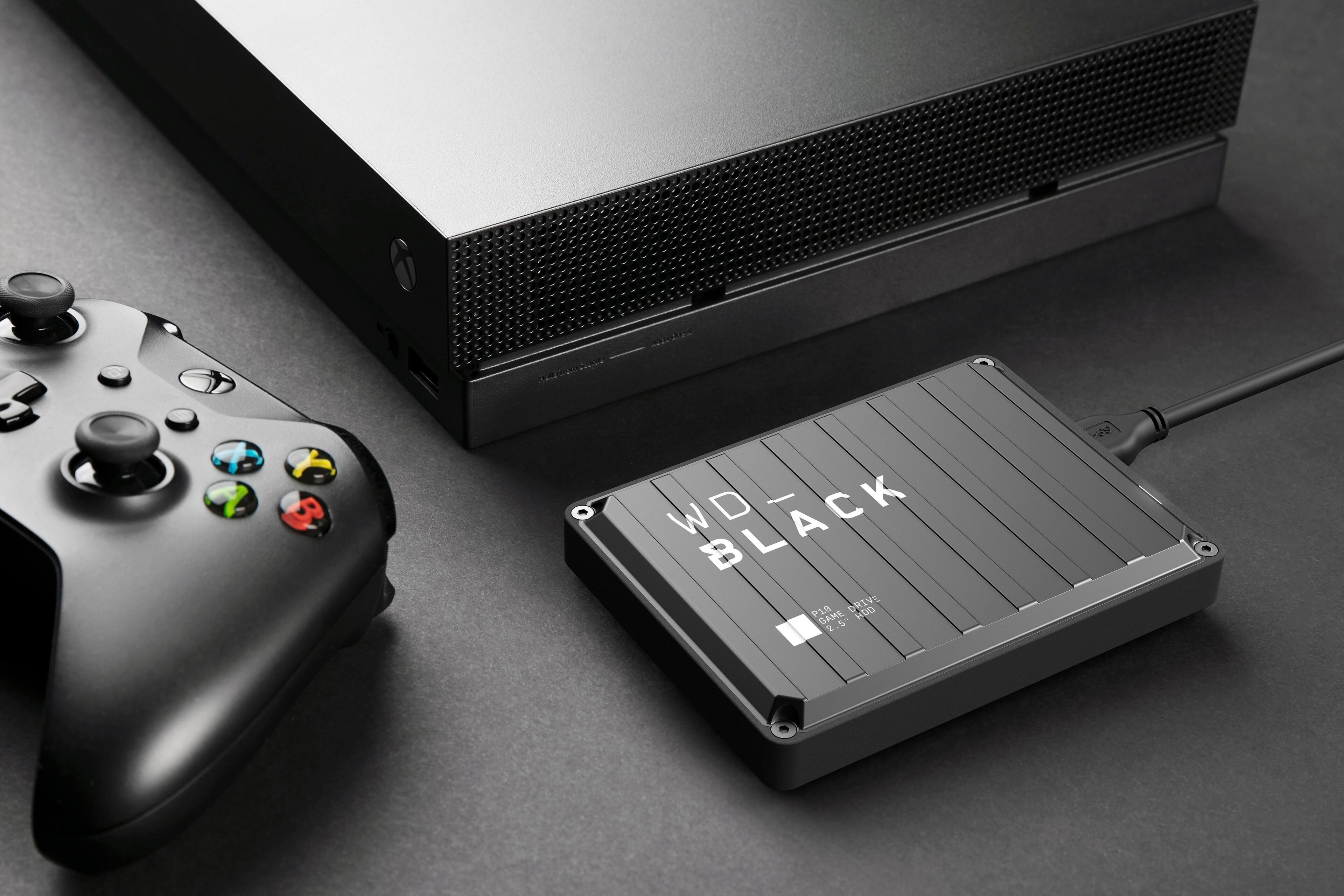 Alt View 16. WD - BLACK P10 2TB External USB 3.2 Gen 1 Portable Hard Drive - Black.